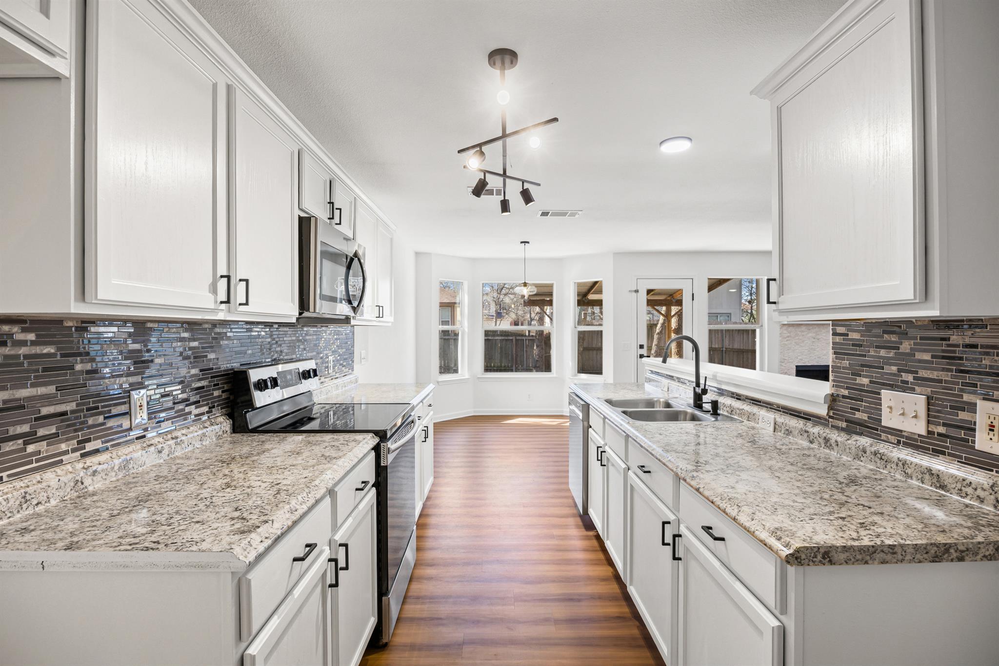 117  High Point Blvd, photo 9