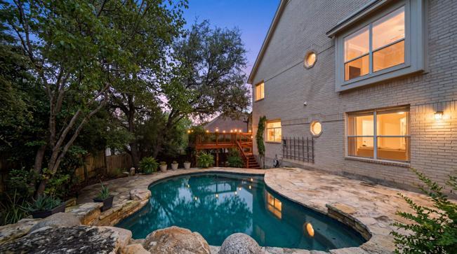 9402  Bluegrass Dr, photo 3