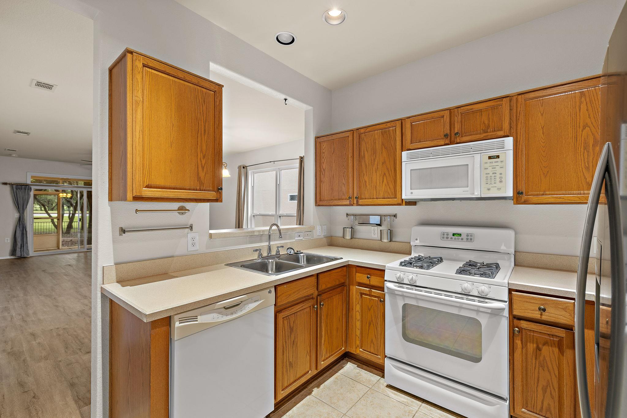 108  Farm Hill Dr, photo 10