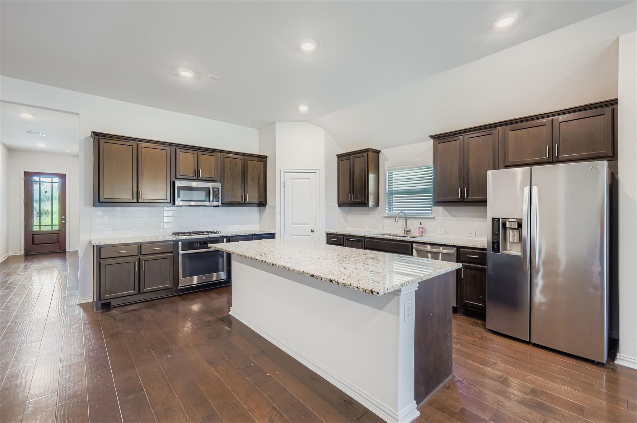 154  Eagle Ford Dr, photo 9