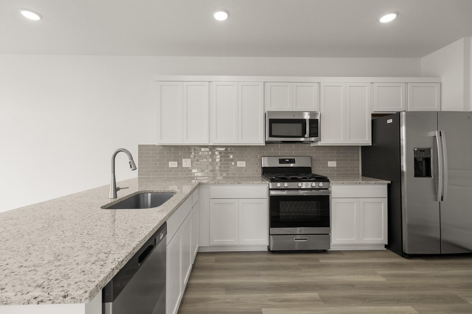 1648  Esplanade Pkwy, photo 4