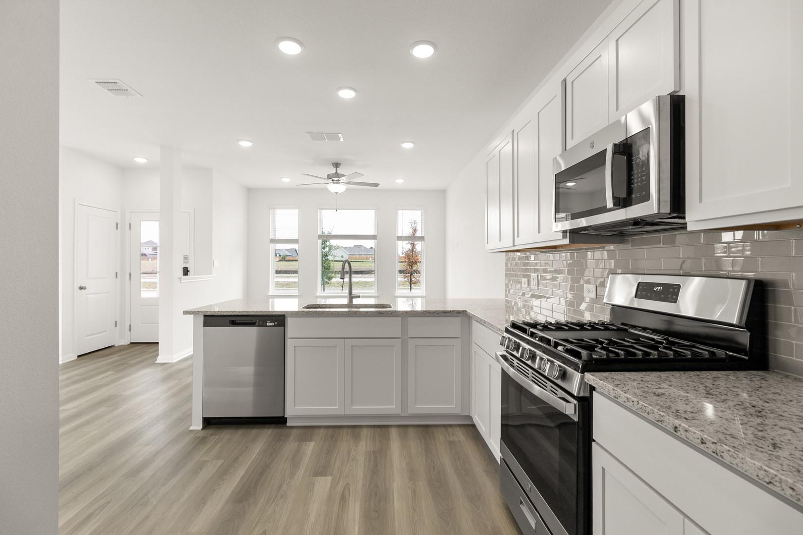 1648  Esplanade Pkwy, photo 6