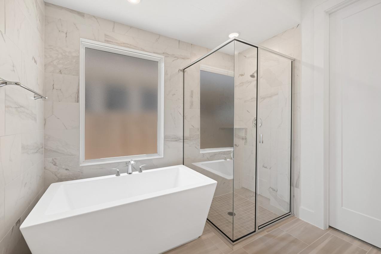 252  Menlo Bnd, photo 5