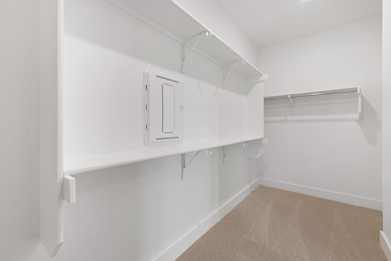 252  Menlo Bnd, photo 7