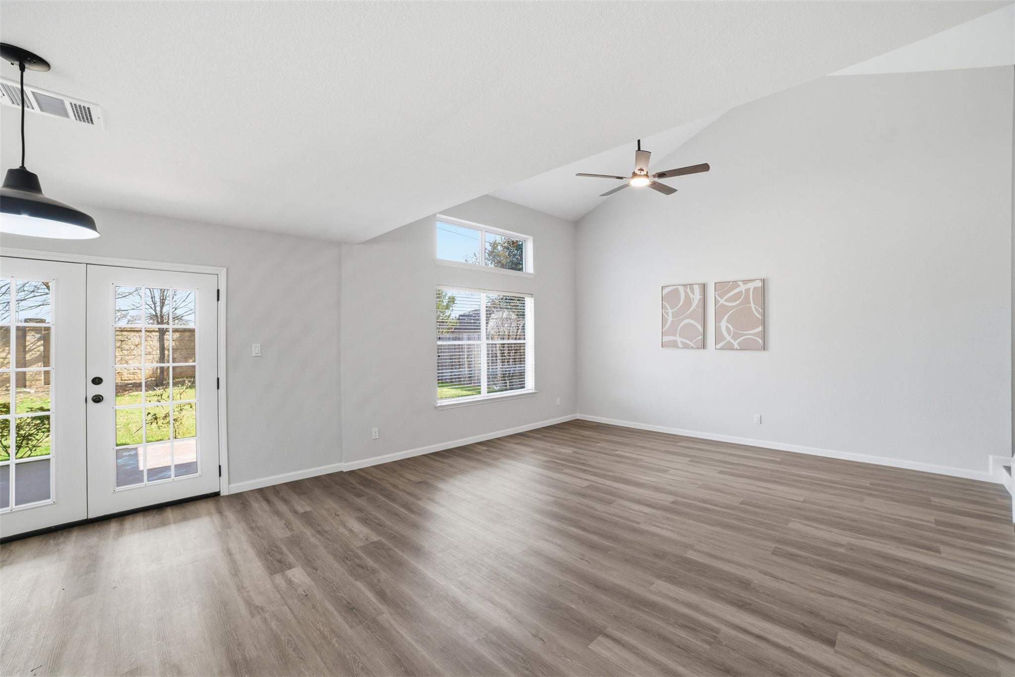 1606  Rossport Bnd, photo 5