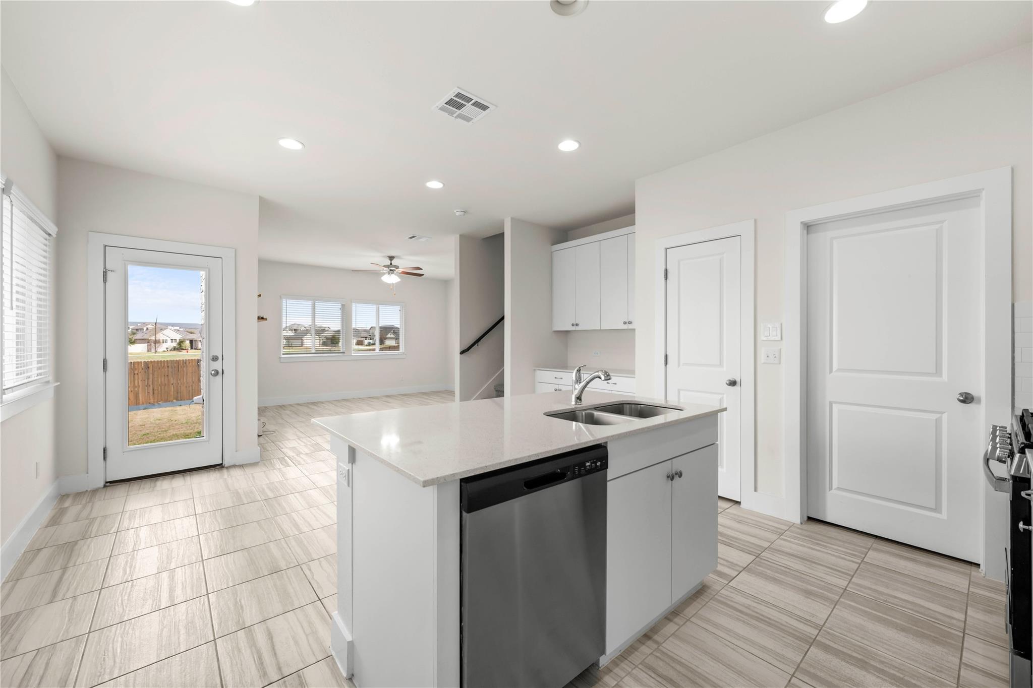425  White Steppe Way  #56, photo 4