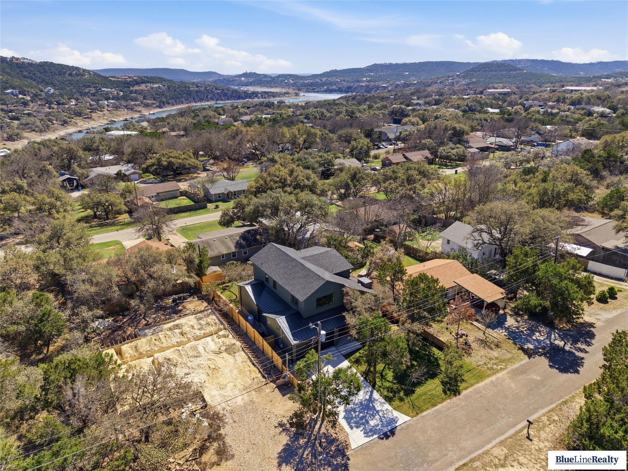 18305  Lake Oaks Dr, photo 3