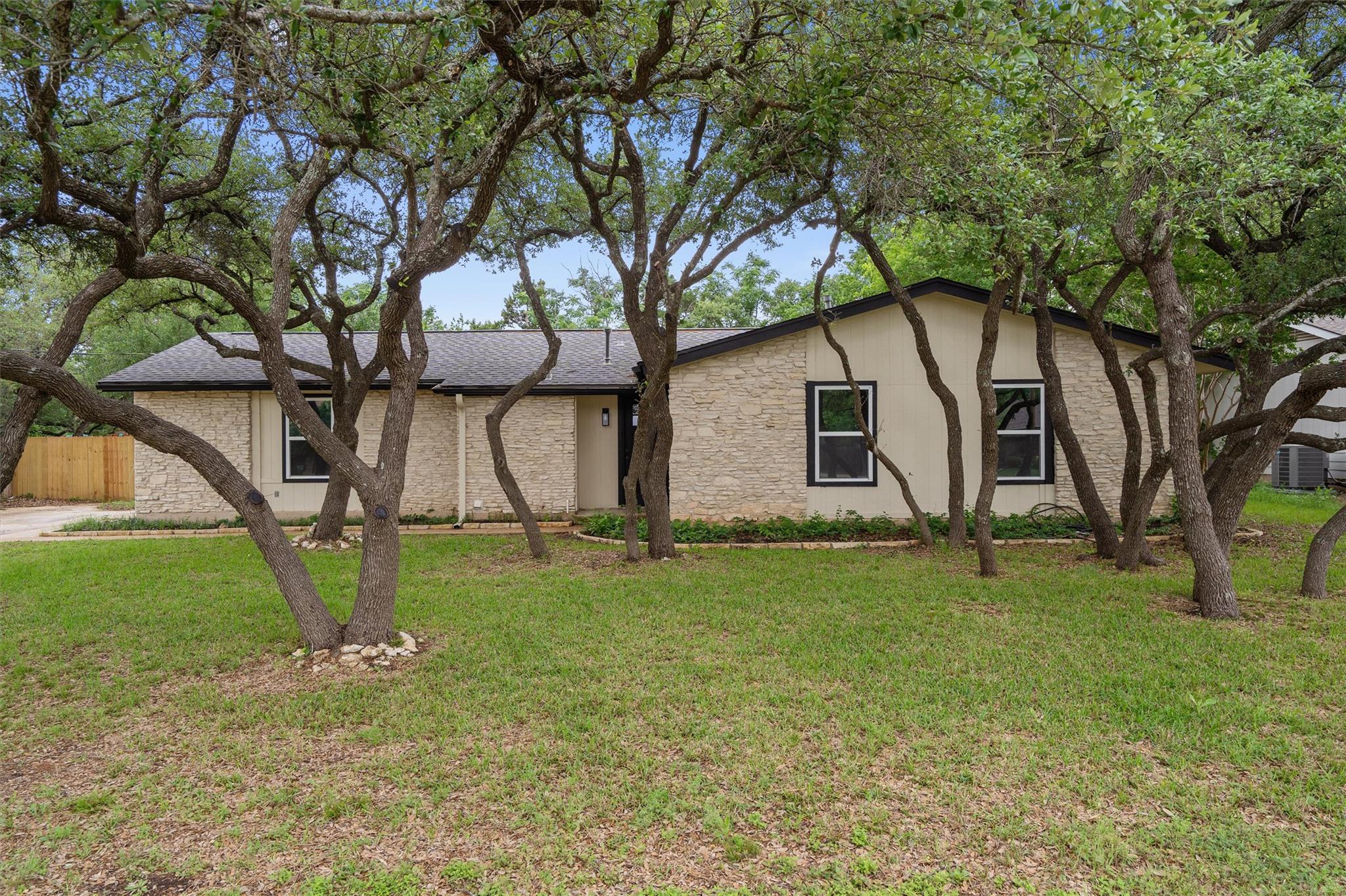710  Ruby Isle Dr, photo 3