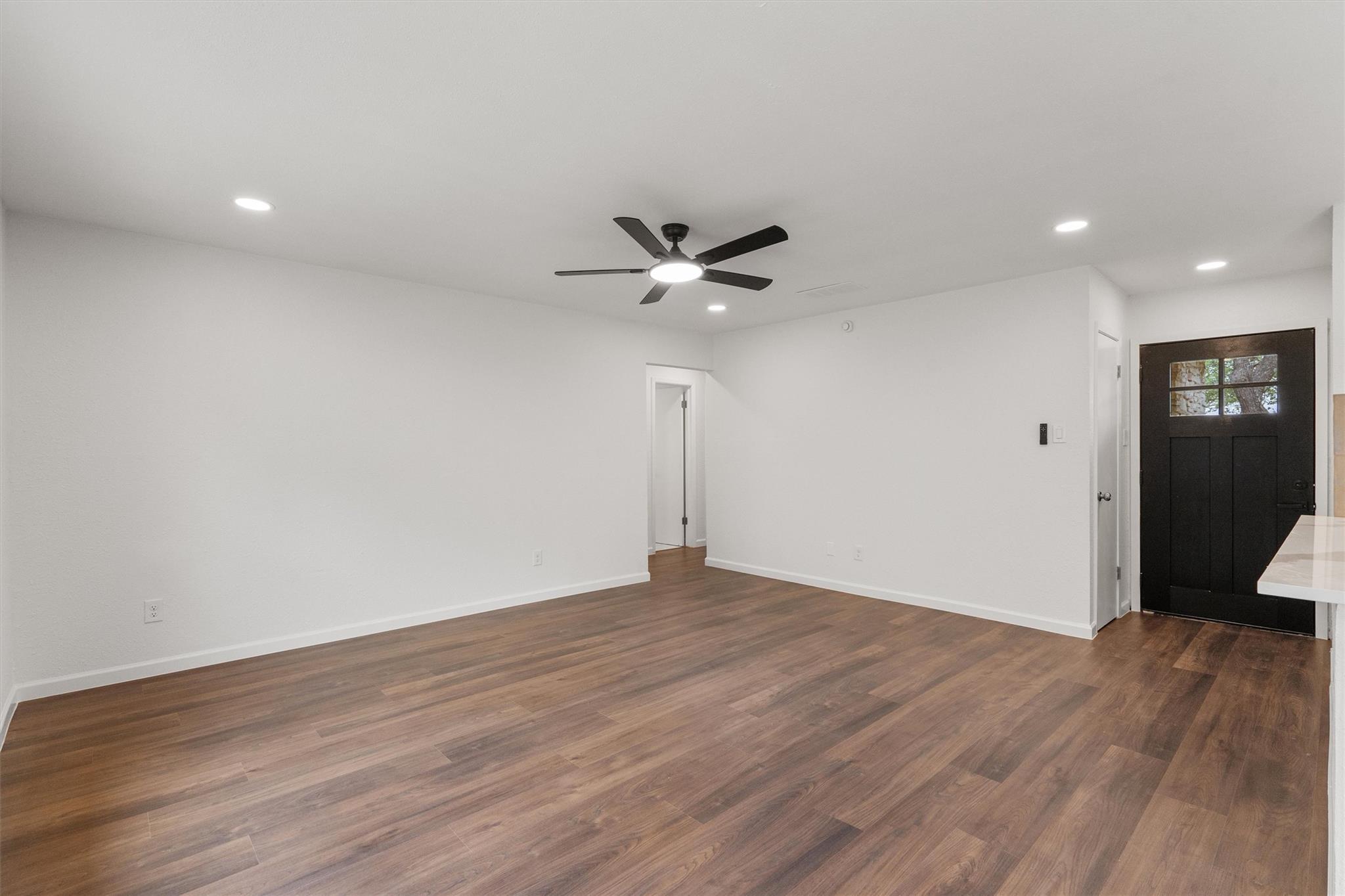 710  Ruby Isle Dr, photo 4