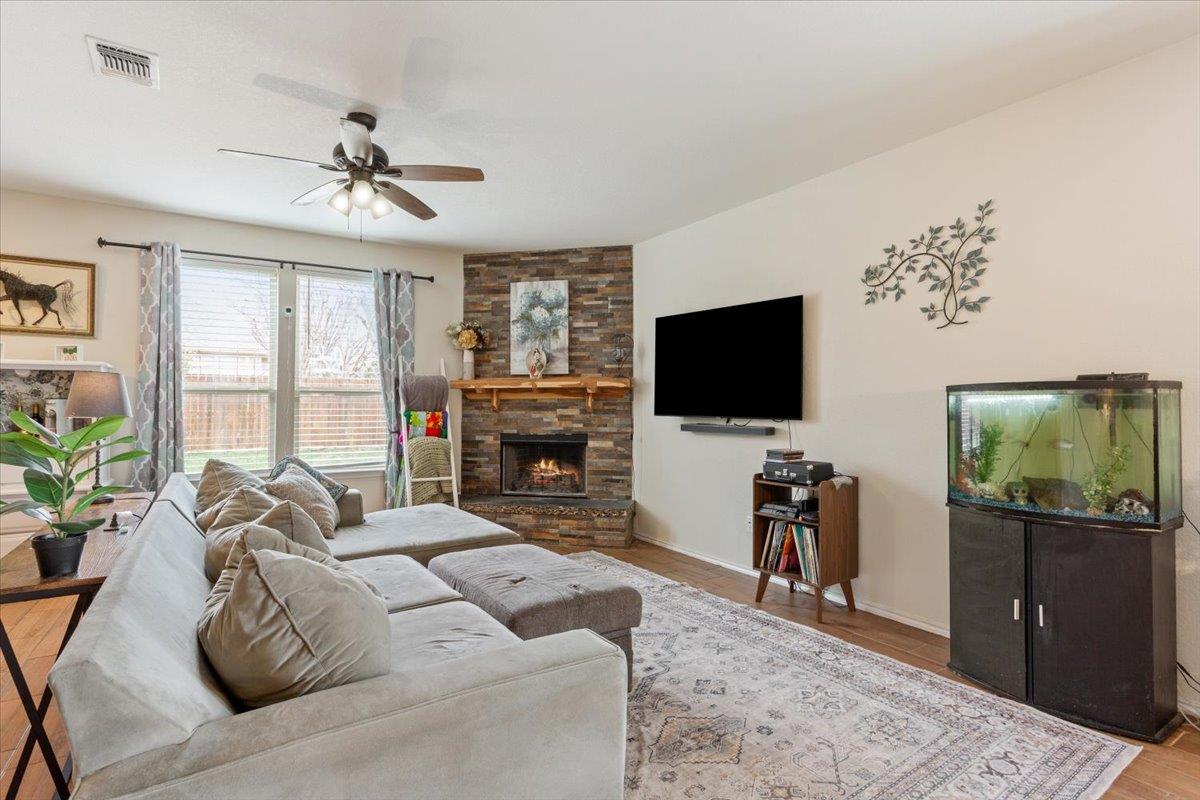 1500  Cliffbrake Way, photo 8