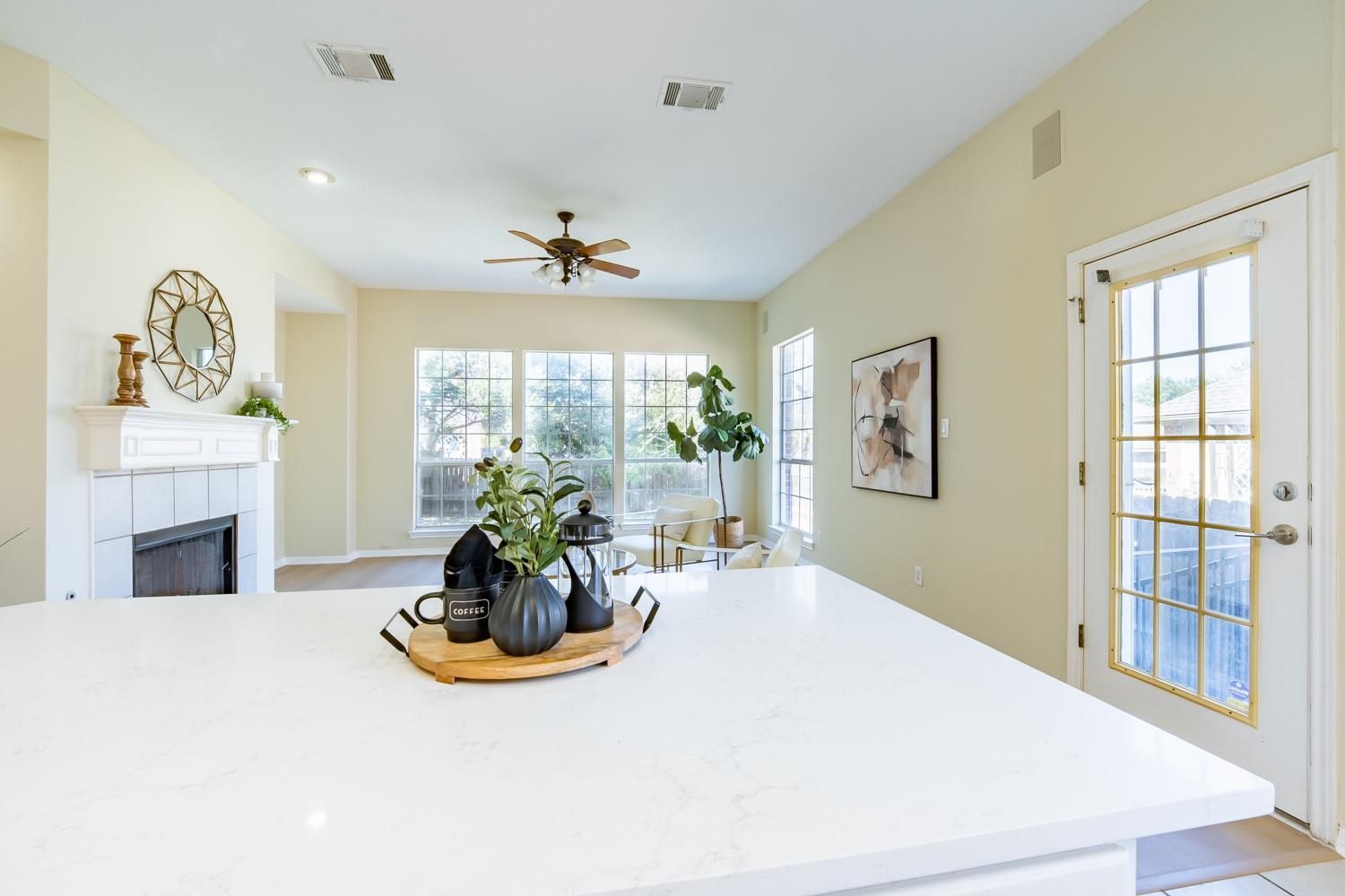 10204  Andora Dr, photo 9
