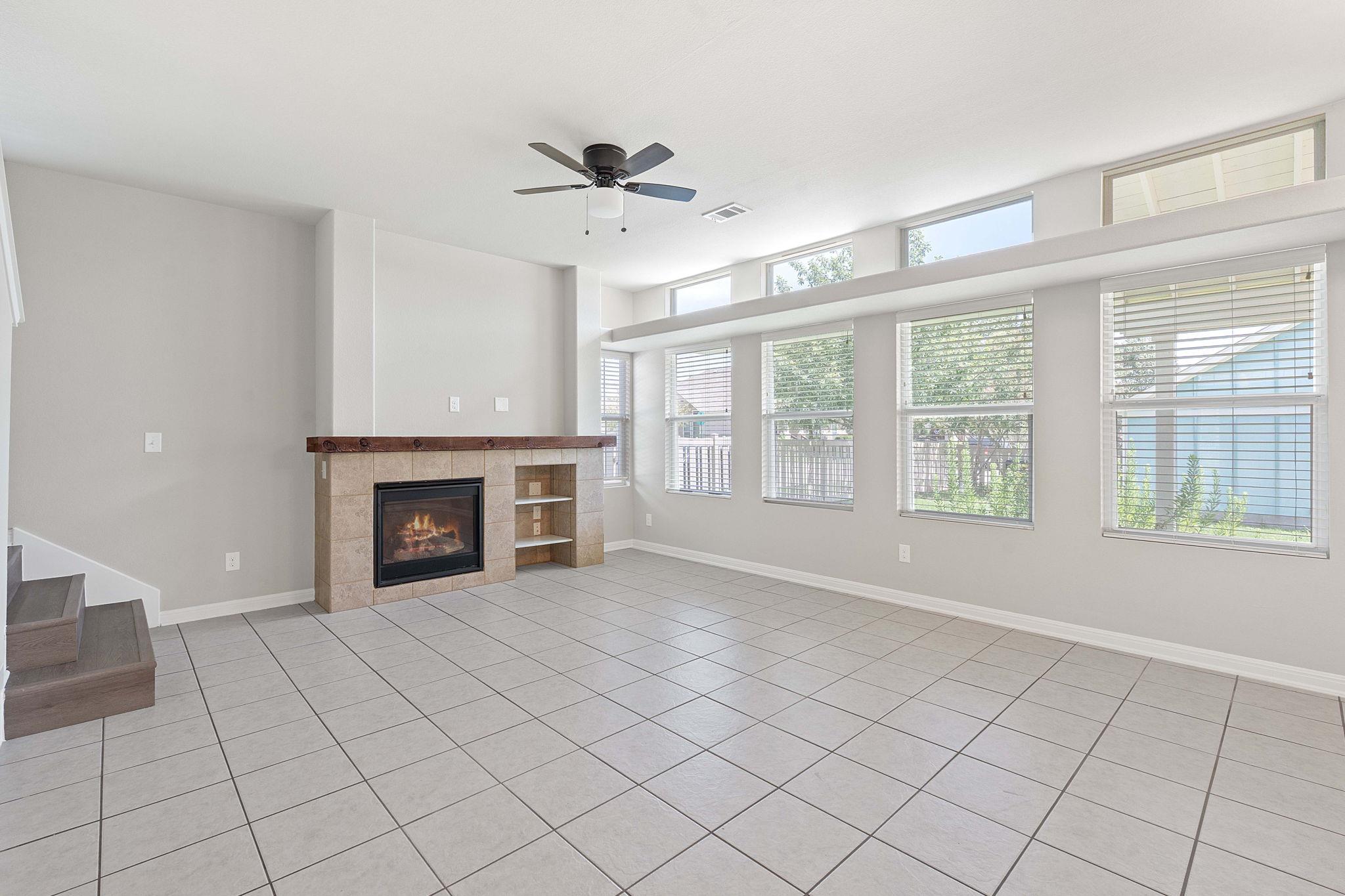 216  Greene Dr, photo 4