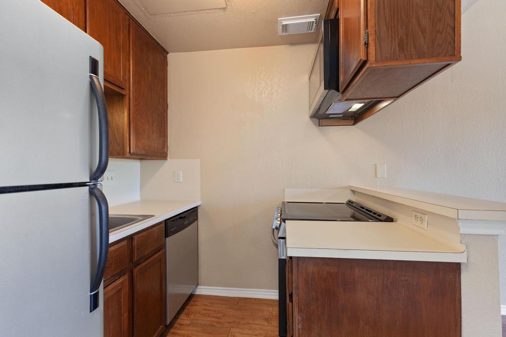 601  Nelray Blvd  #17, photo 6