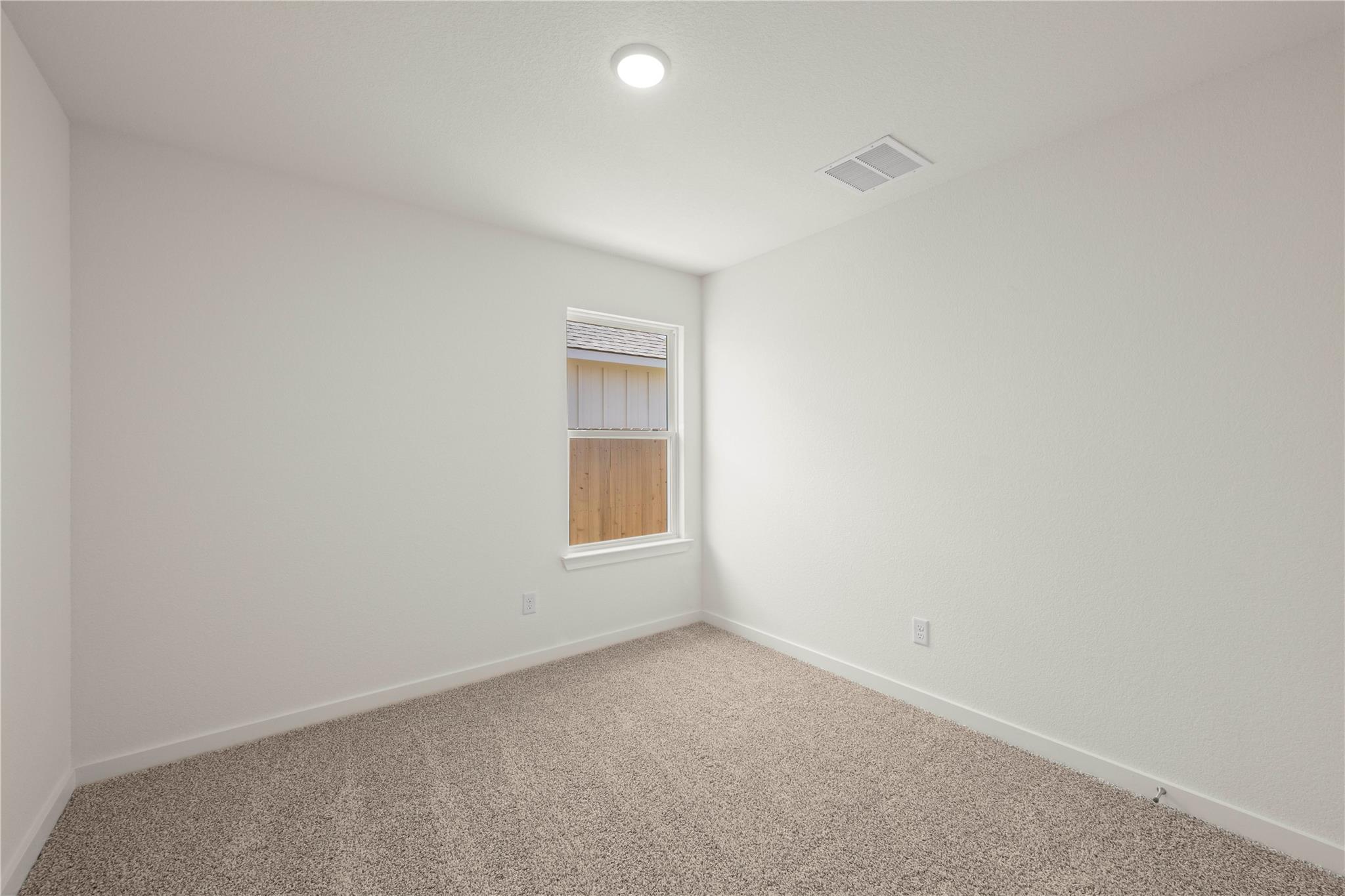 228  Gus Loop, photo 7