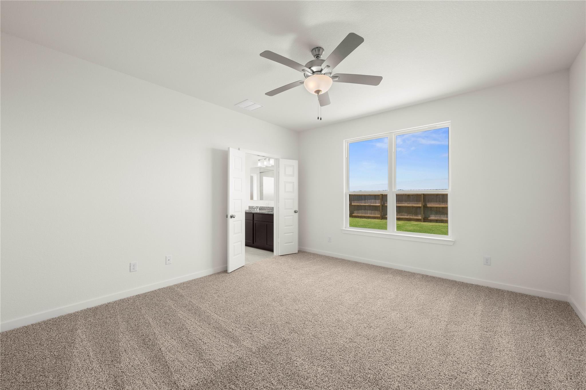 228  Gus Loop, photo 8