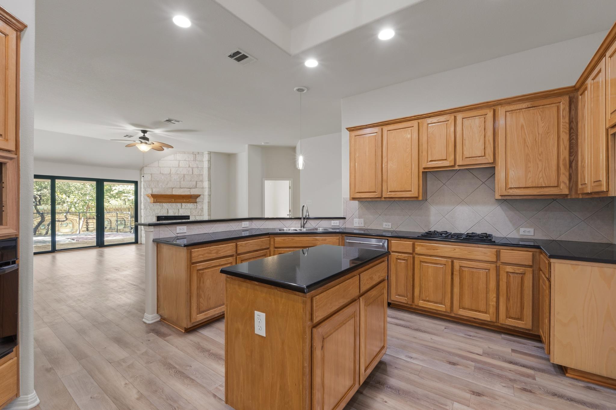 2513  Wanakah Ridge Dr, photo 11