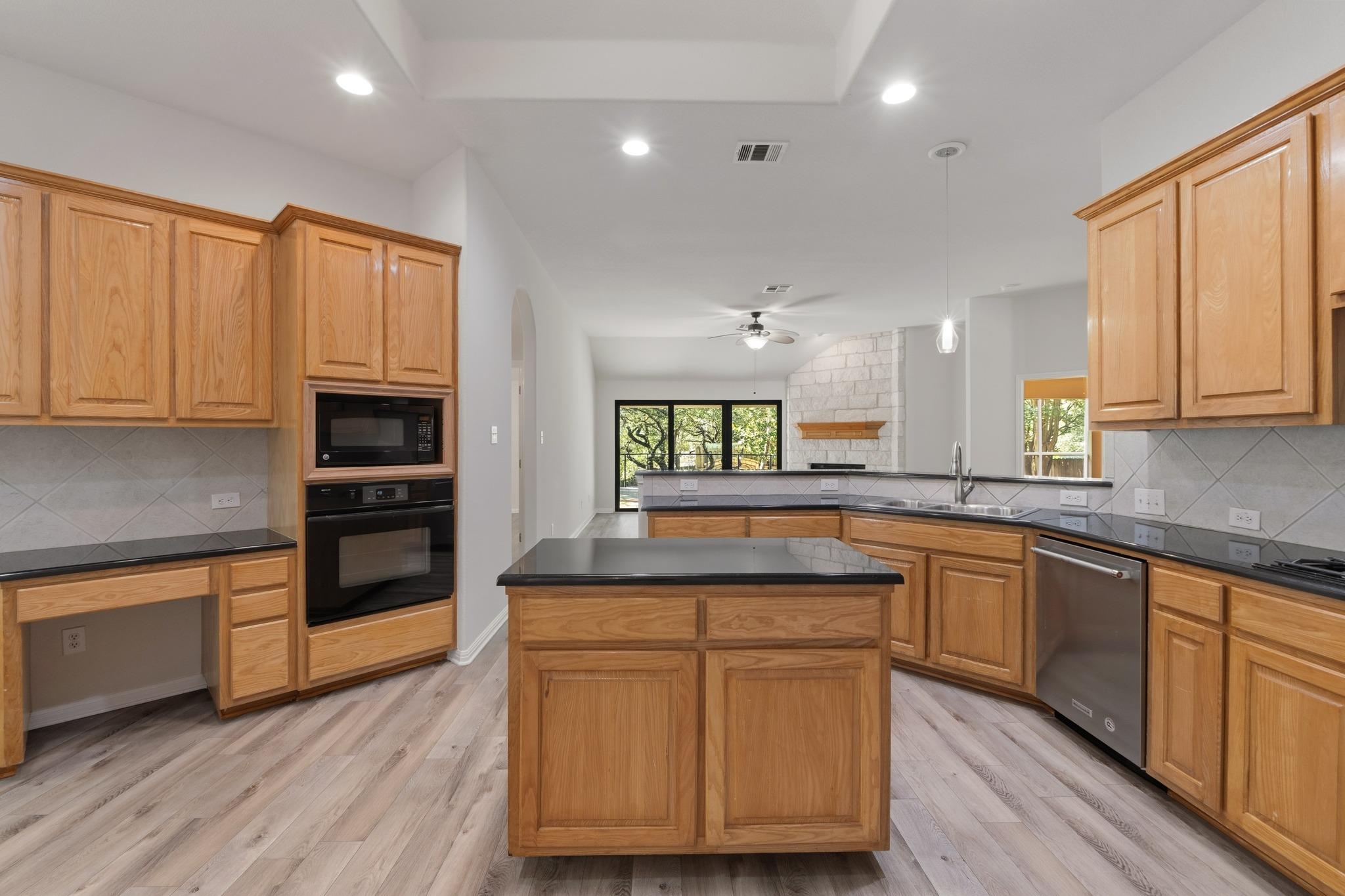 2513  Wanakah Ridge Dr, photo 12