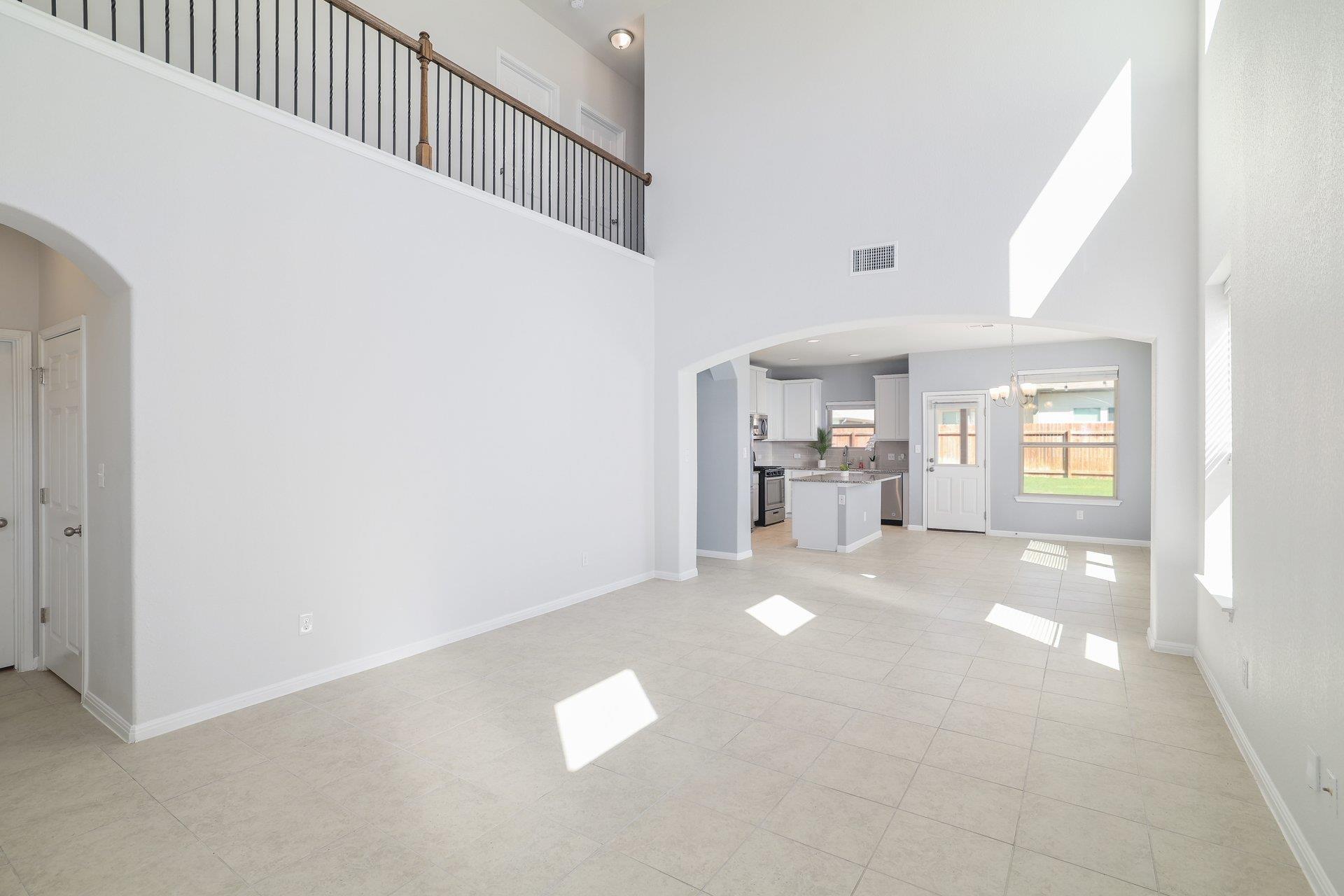 153  Brady Creek Way, photo 6
