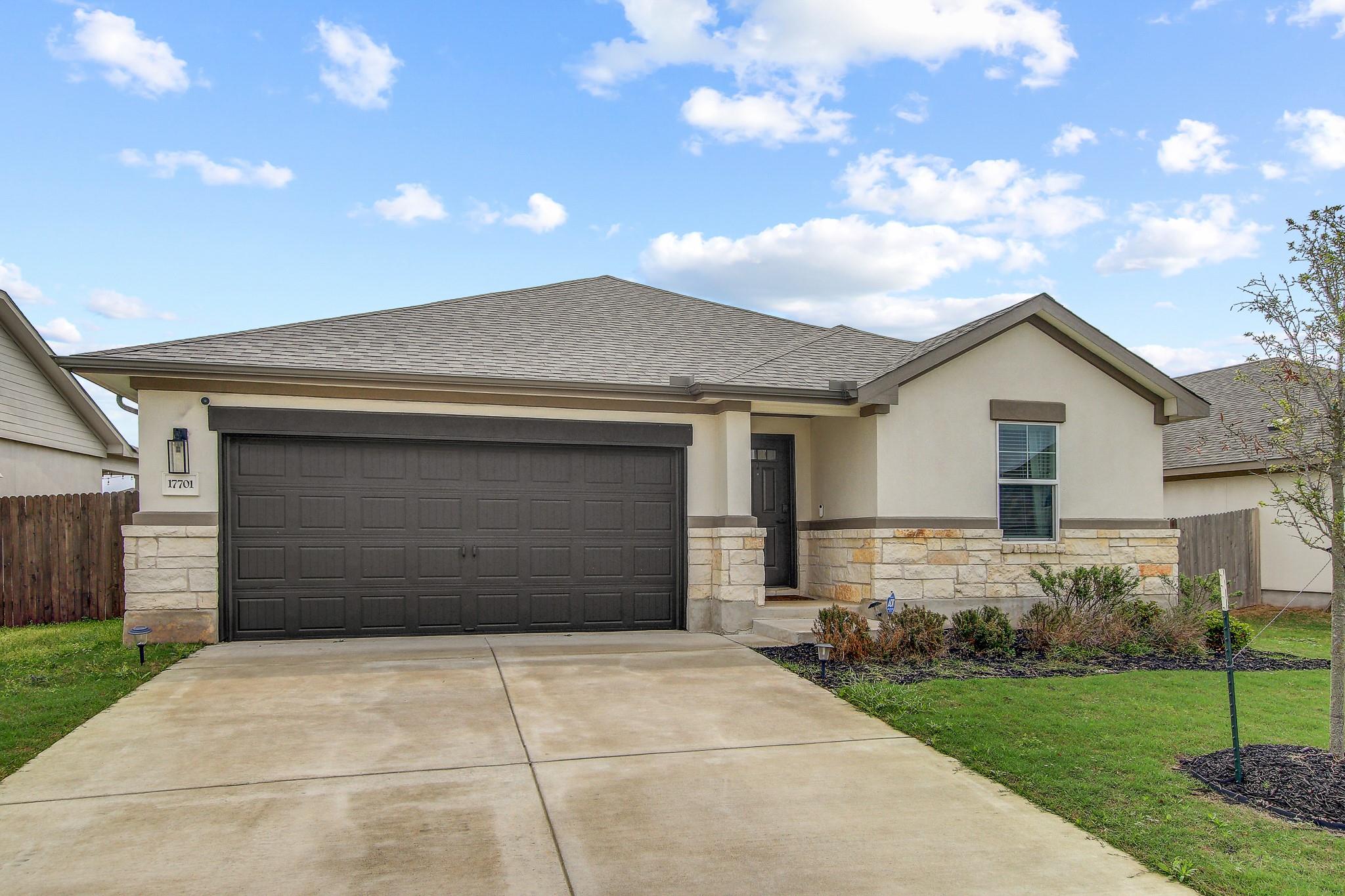 17701  Owl Tree Rd, photo 2