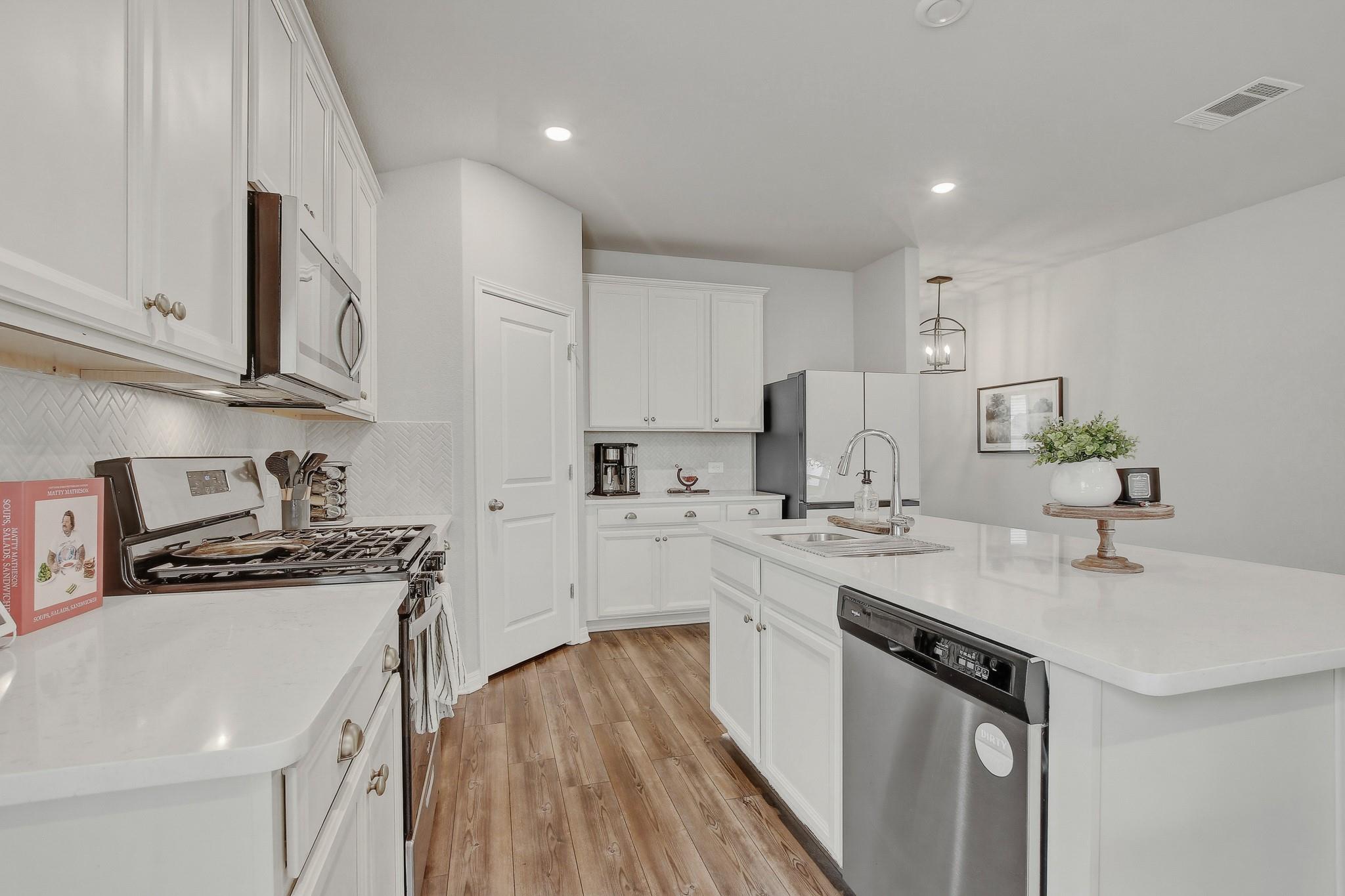 17701  Owl Tree Rd, photo 11