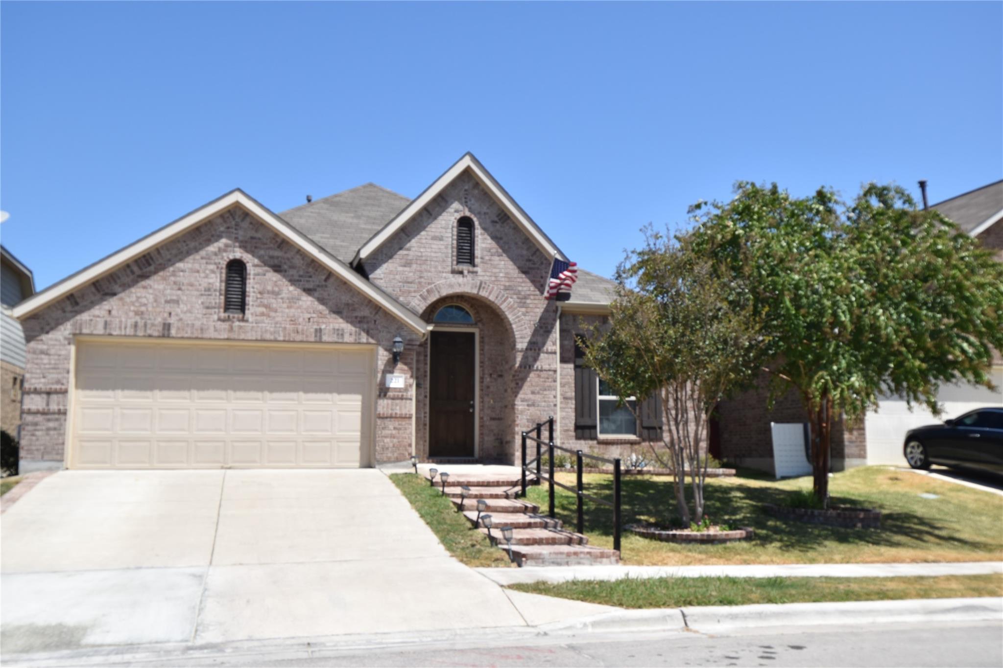 221  Joseph Dr, photo 2