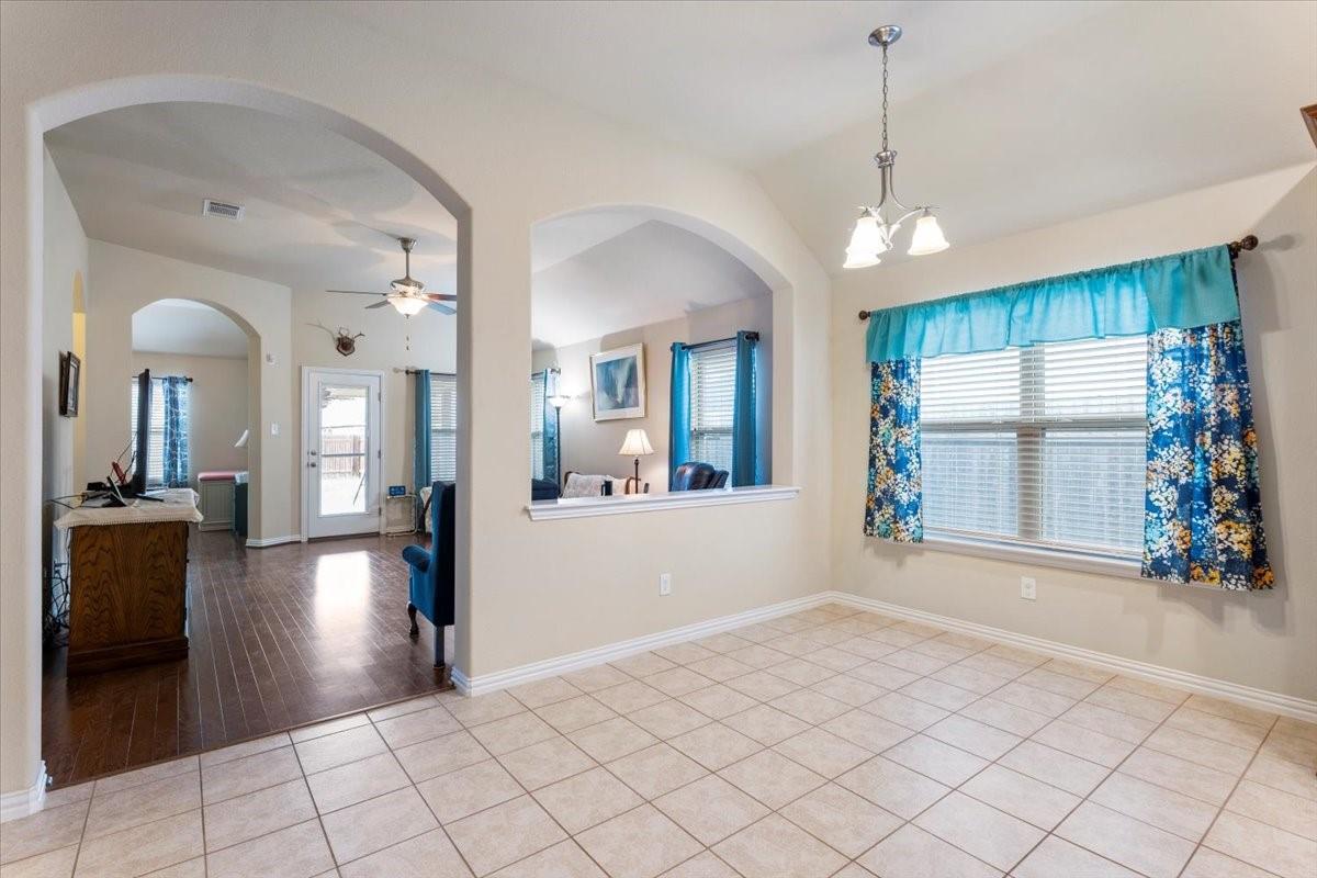 221  Joseph Dr, photo 12