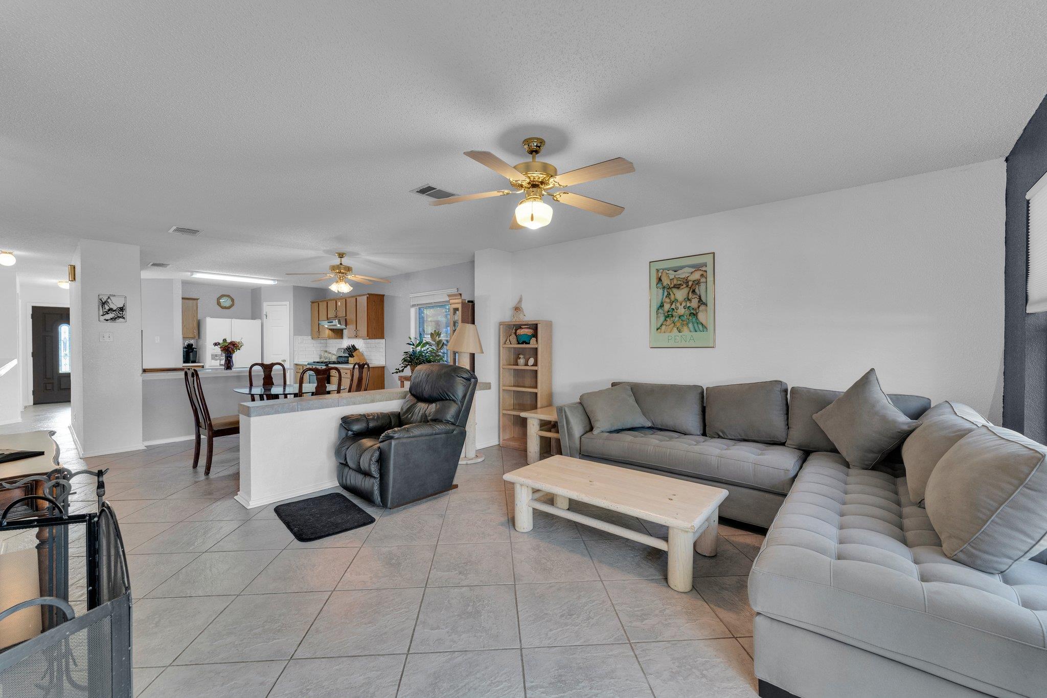 302  Debora Dr, photo 12