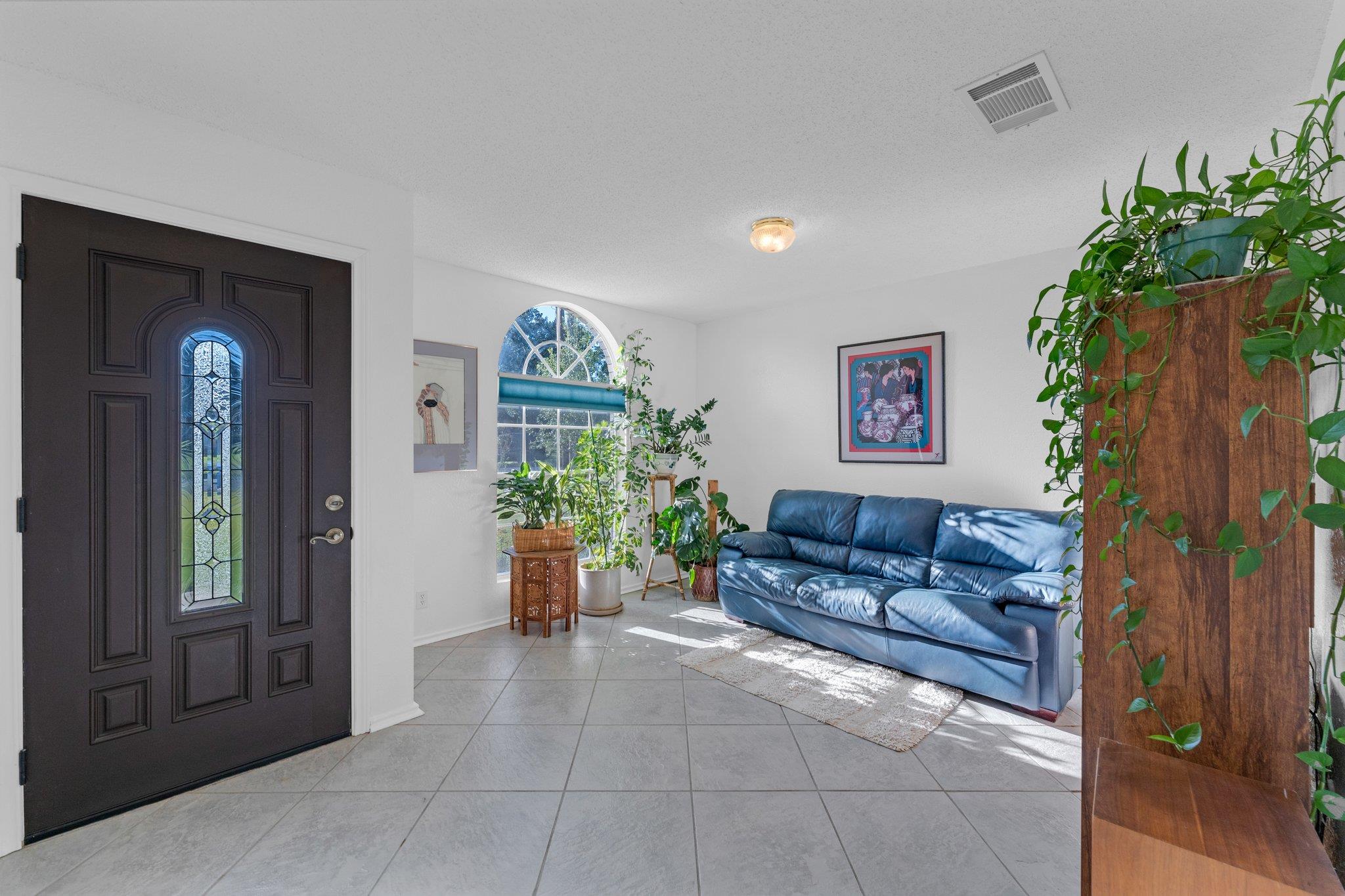 302  Debora Dr, photo 5