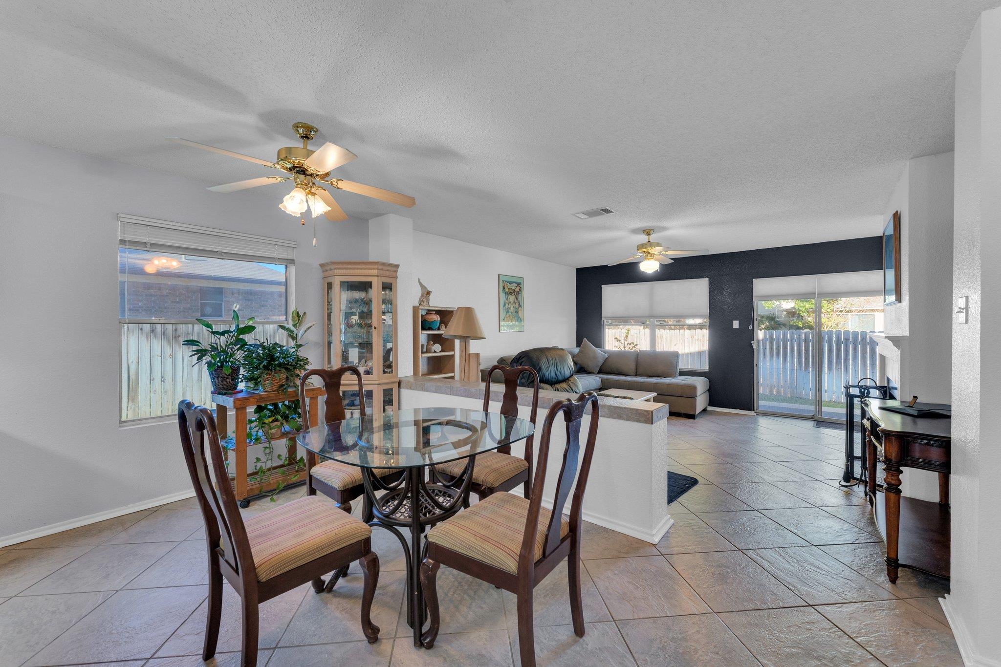 302  Debora Dr, photo 10
