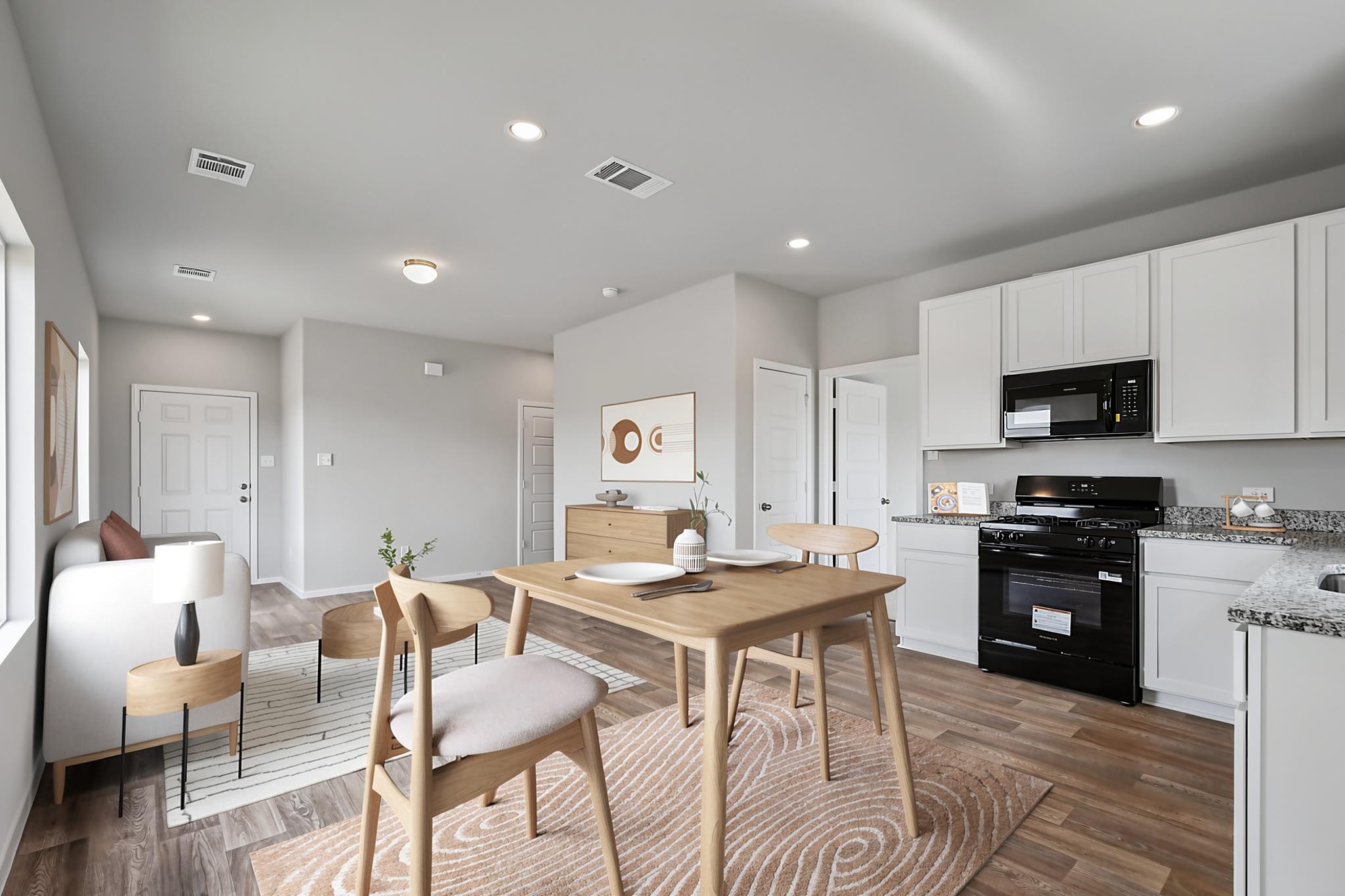 251  Haywood Mnr, photo 4