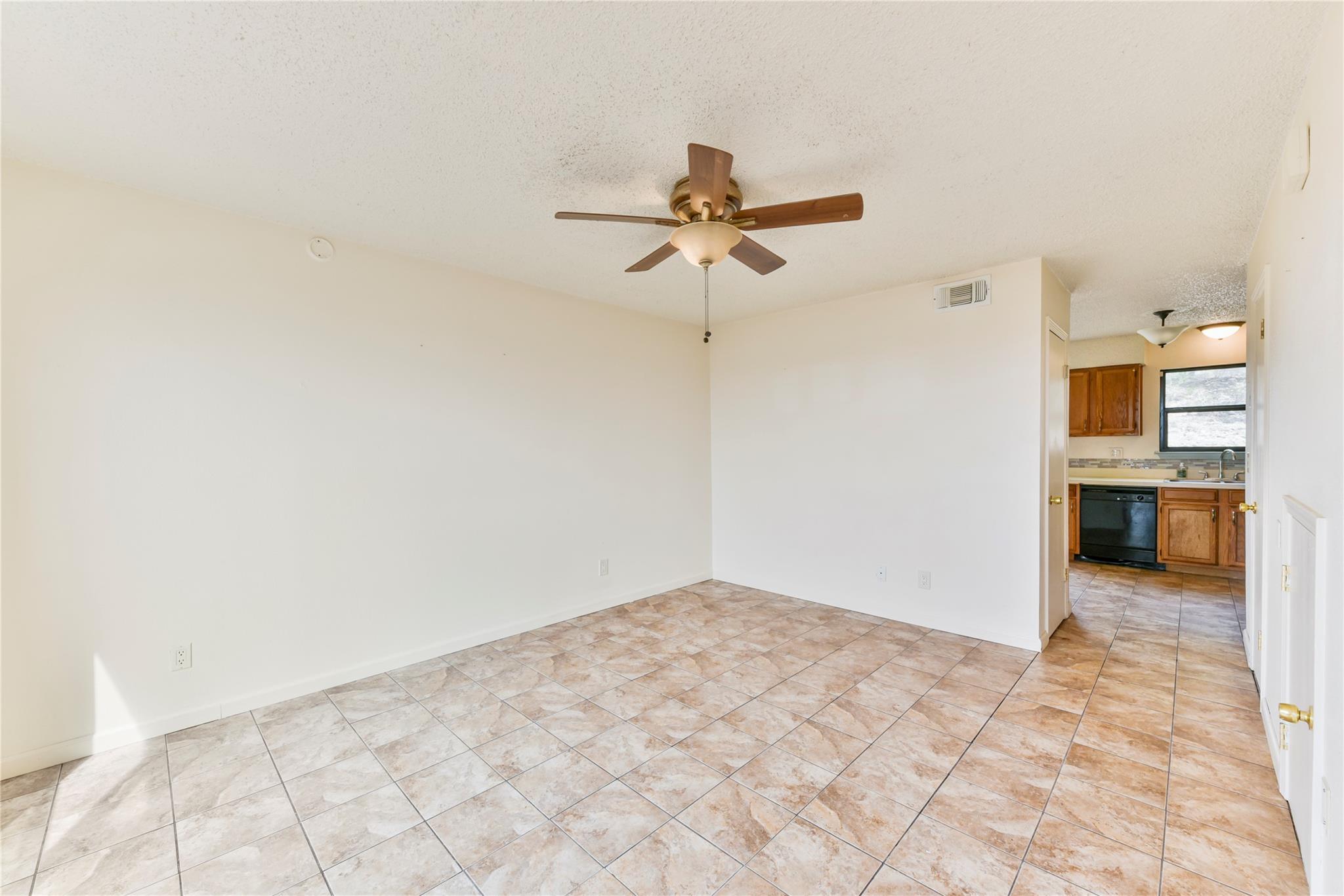 21459  Coyote Trl  #B2, photo 5