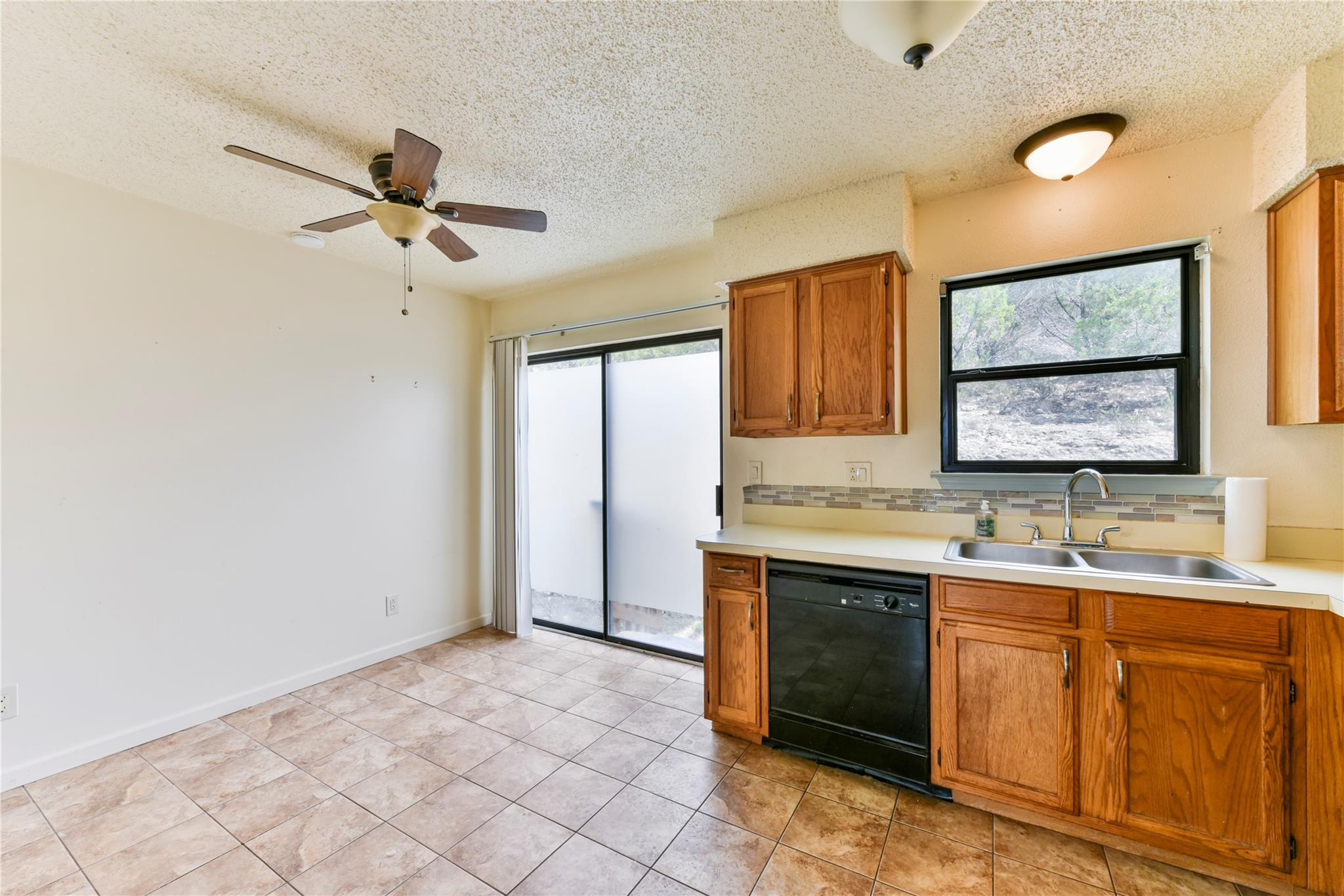 21459  Coyote Trl  #B2, photo 9