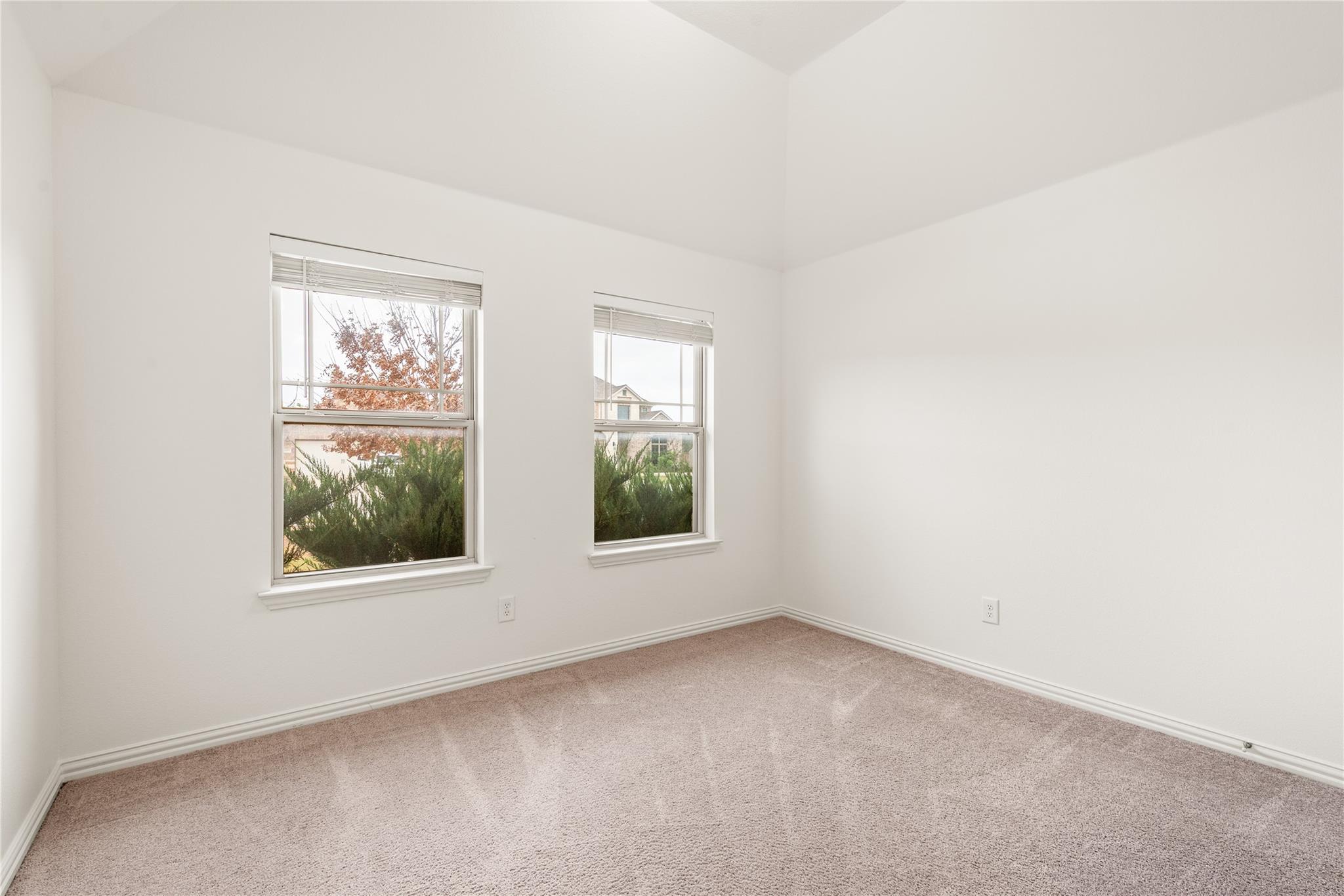 682  Coyote Creek Way, photo 6