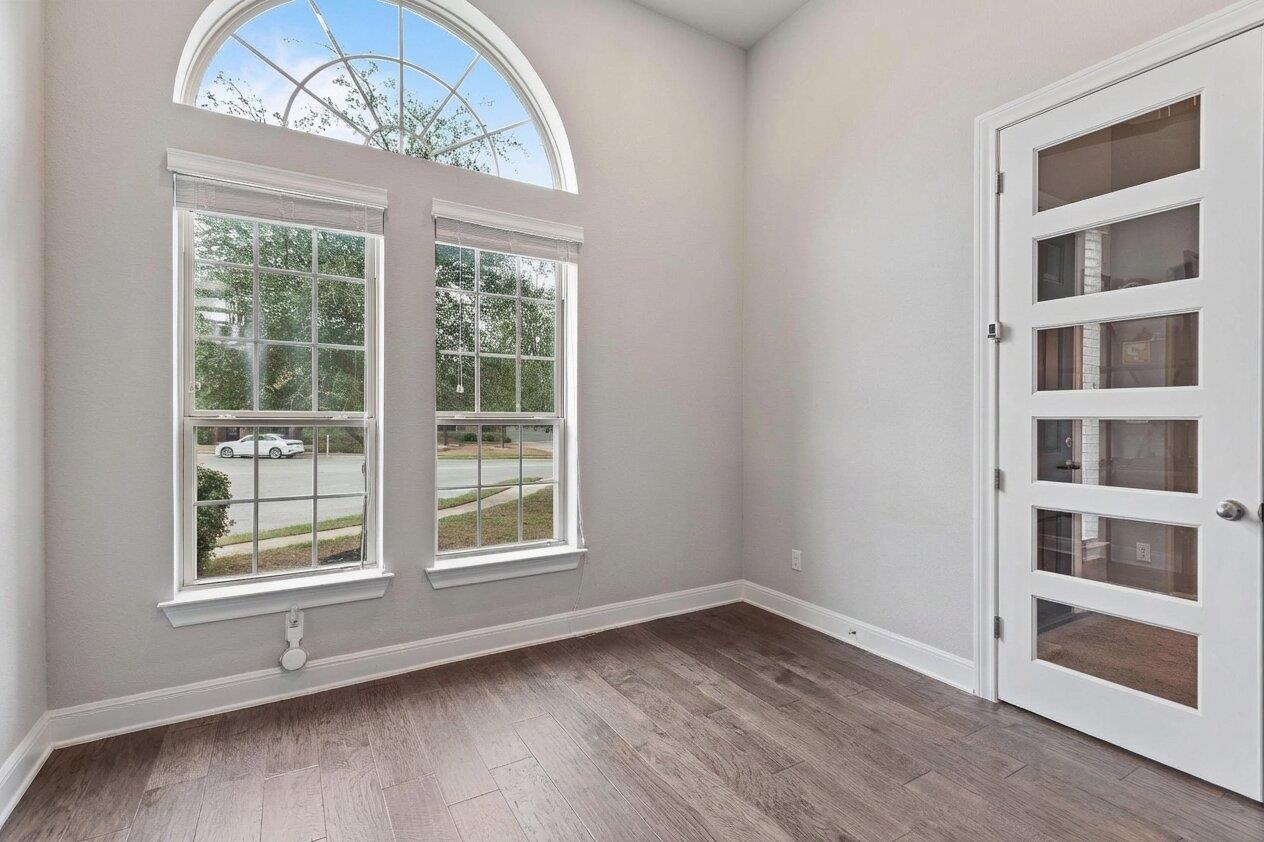 3028  Silvergrass Cv, photo 10