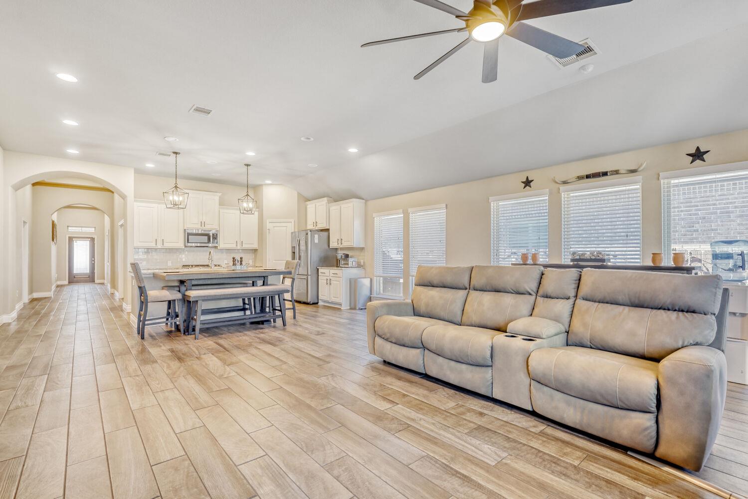 2416  BURBERRY Ln, photo 7