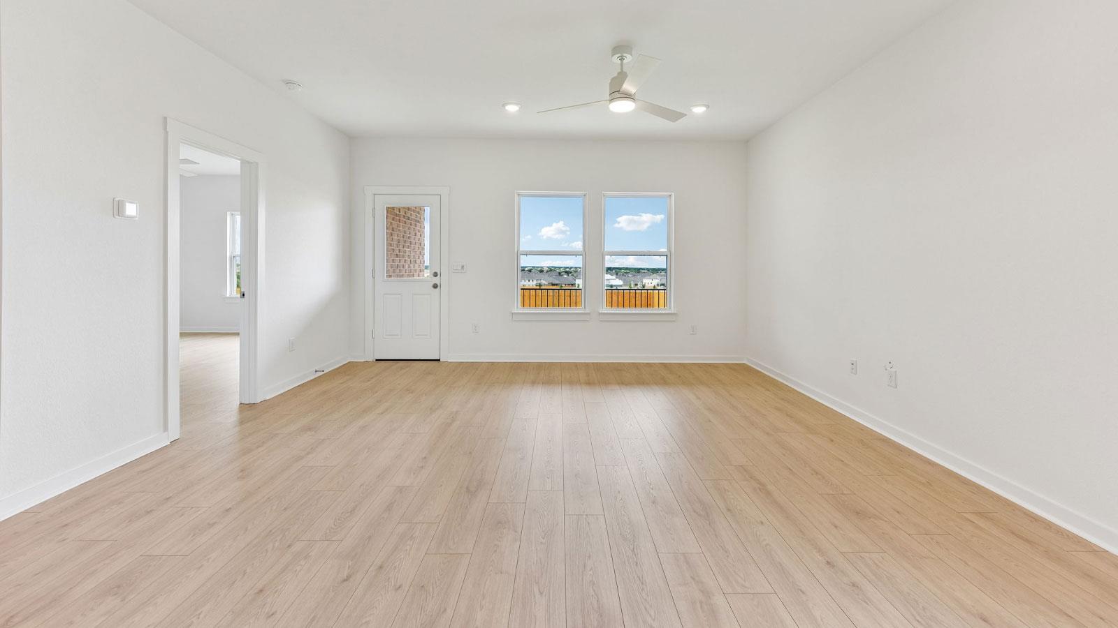 1925  LAZY ACRES St, photo 10
