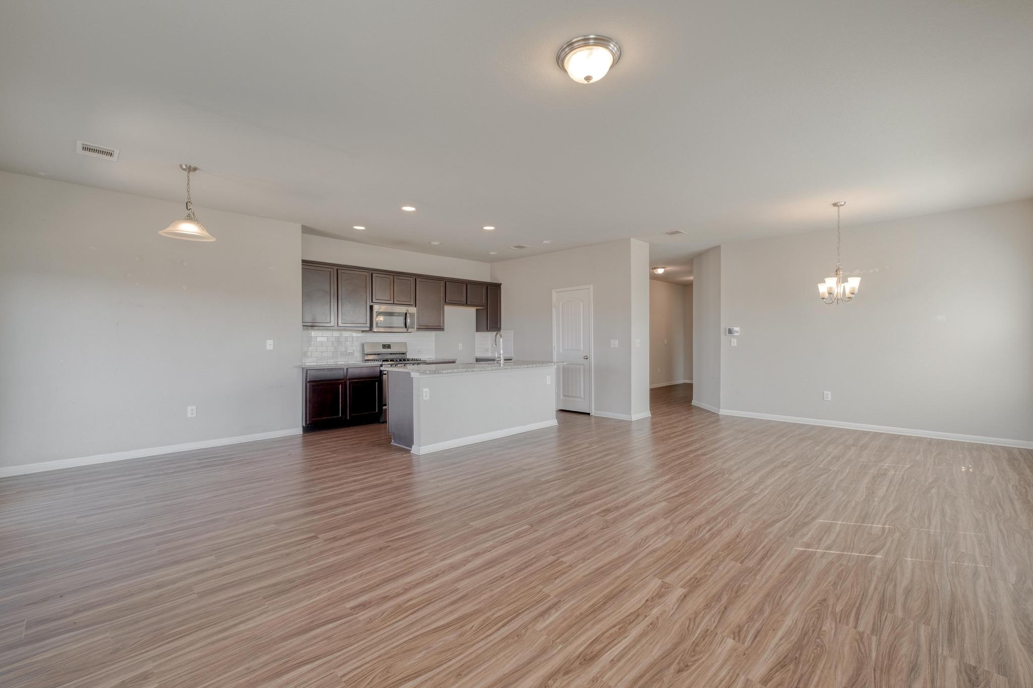 108  Kleberg Ct, photo 4