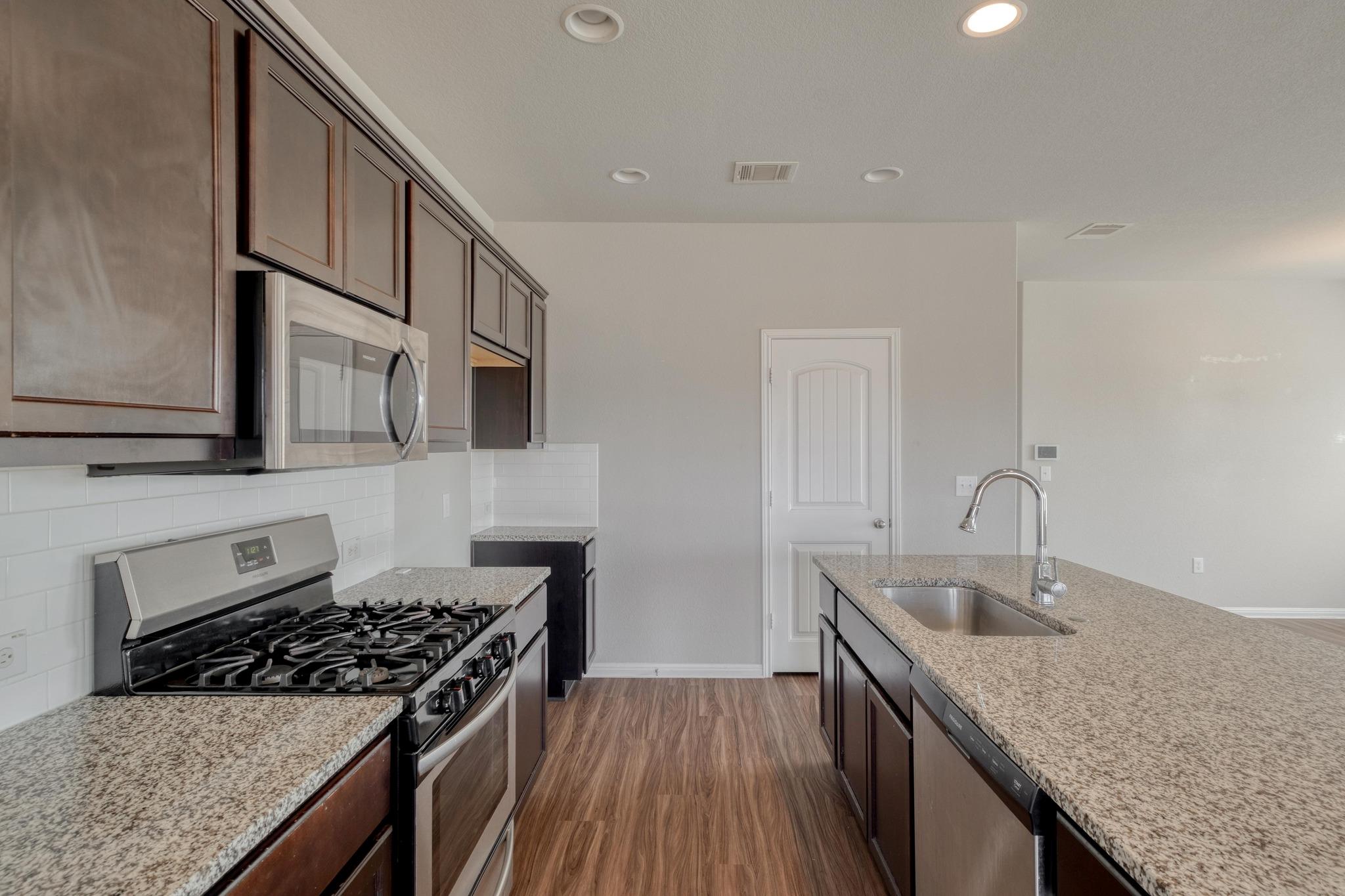 108  Kleberg Ct, photo 6