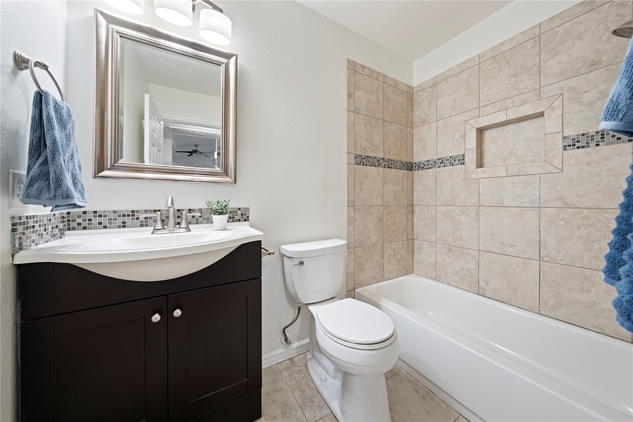 1011  Janae Ct, photo 4