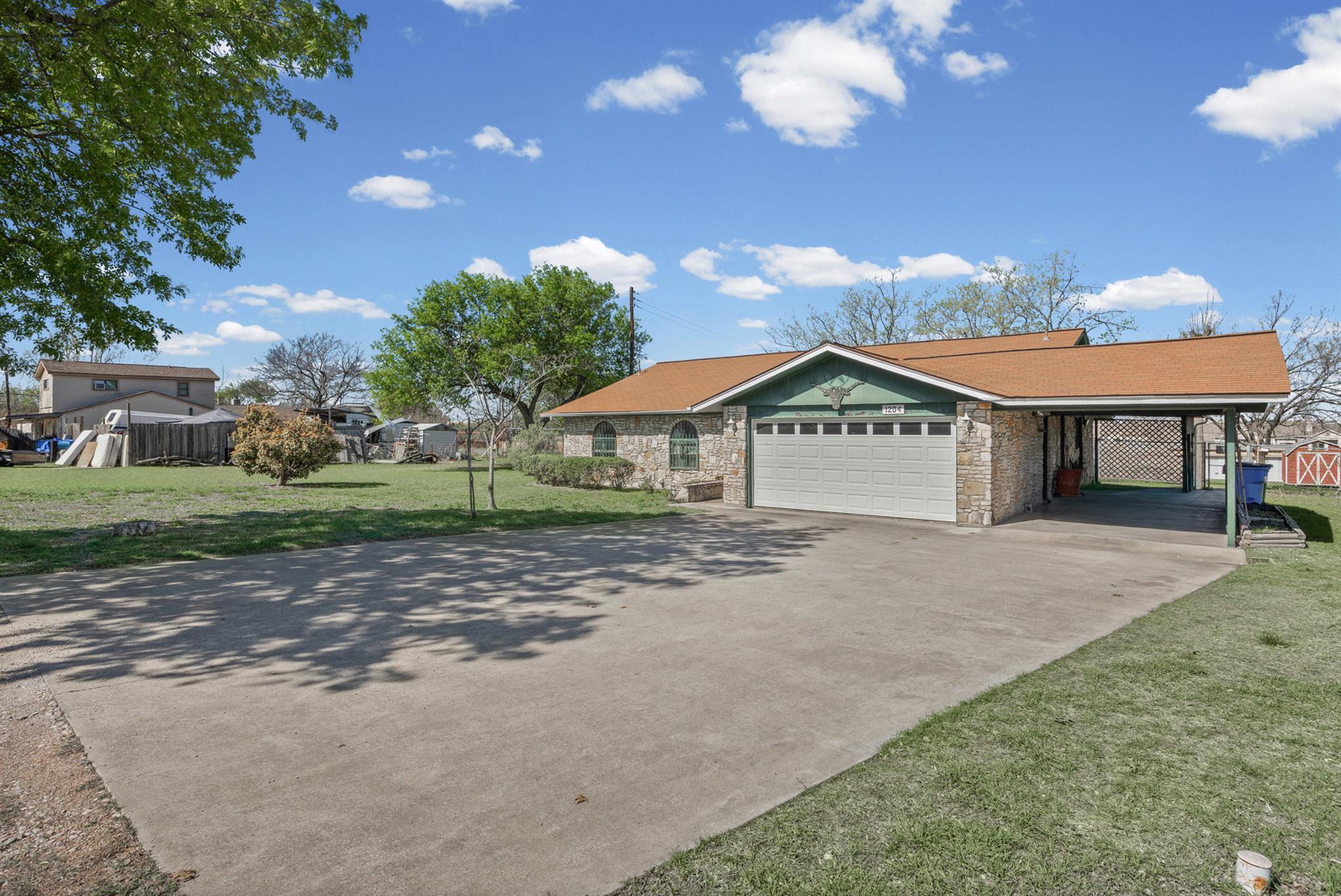 1204  Vapor Dr, photo 2