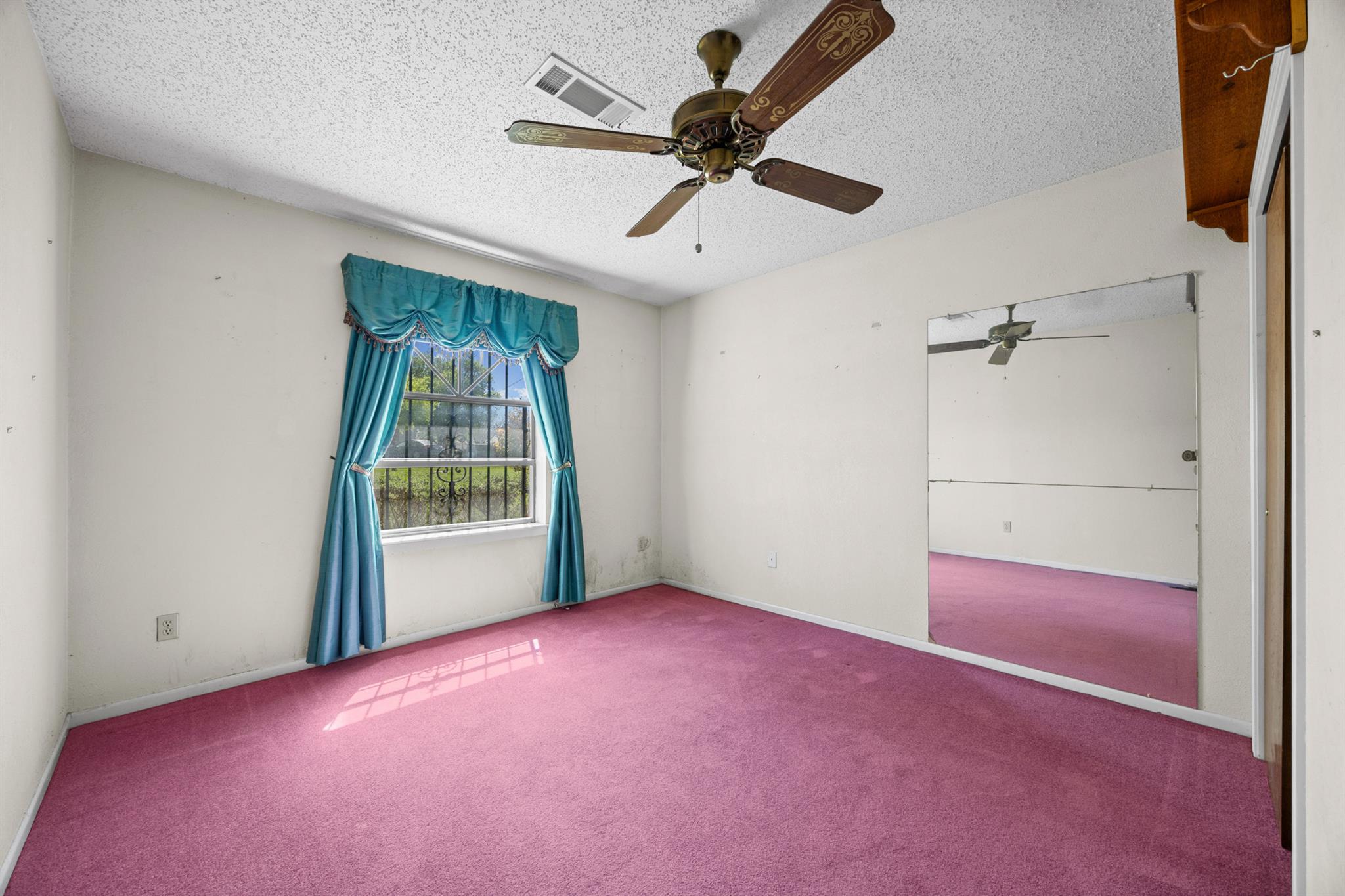 1204  Vapor Dr, photo 9