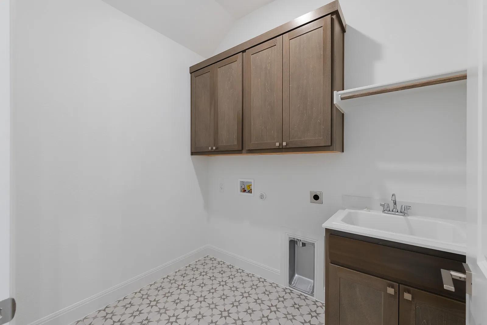 712  High Summit Dr, photo 8