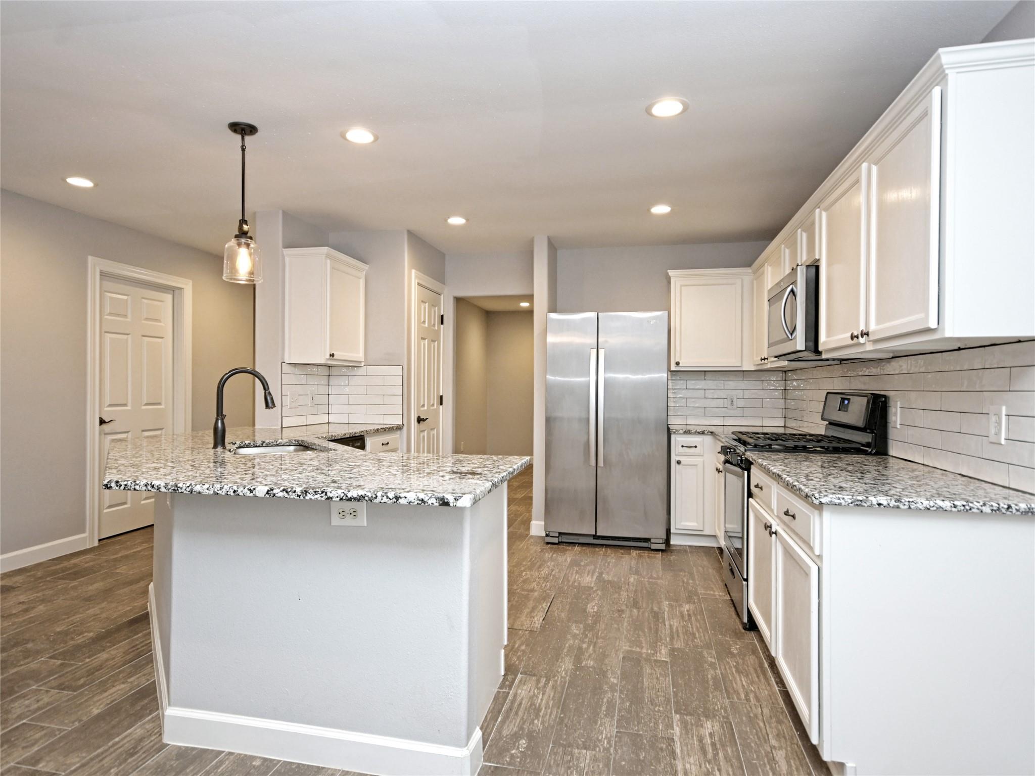 209  Pheasant Rdg, photo 7