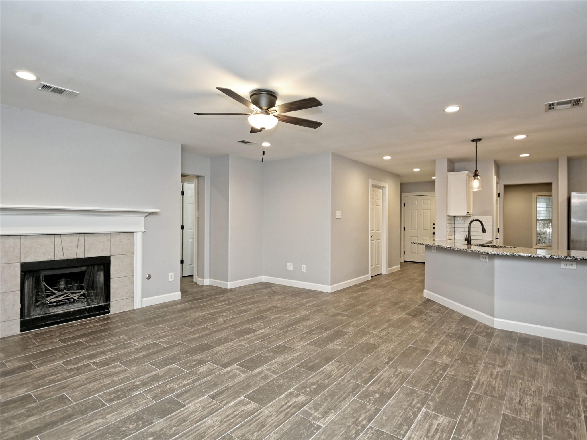 209  Pheasant Rdg, photo 8