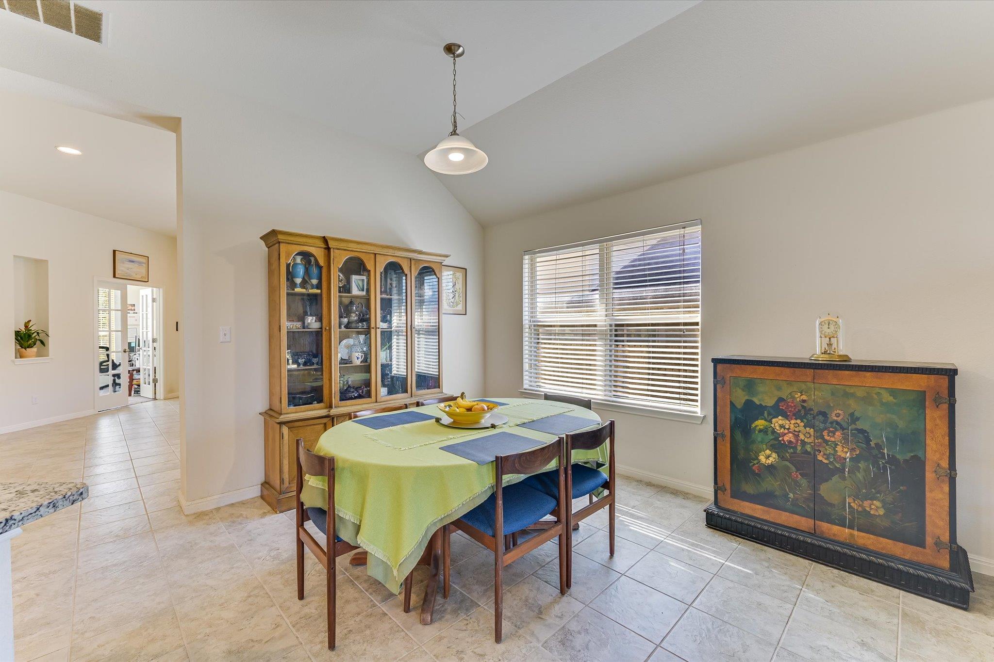 135  Tailwind Dr, photo 4