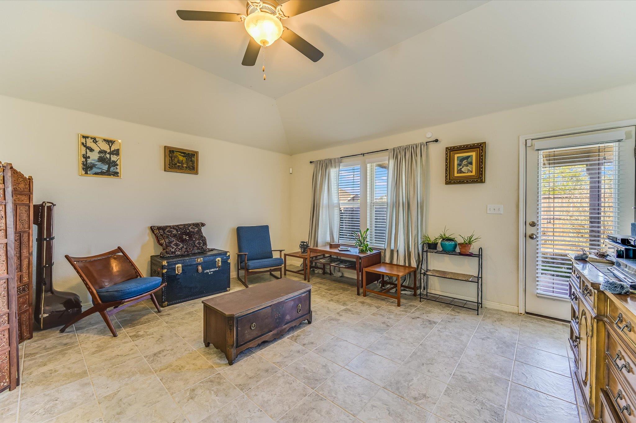 135  Tailwind Dr, photo 5
