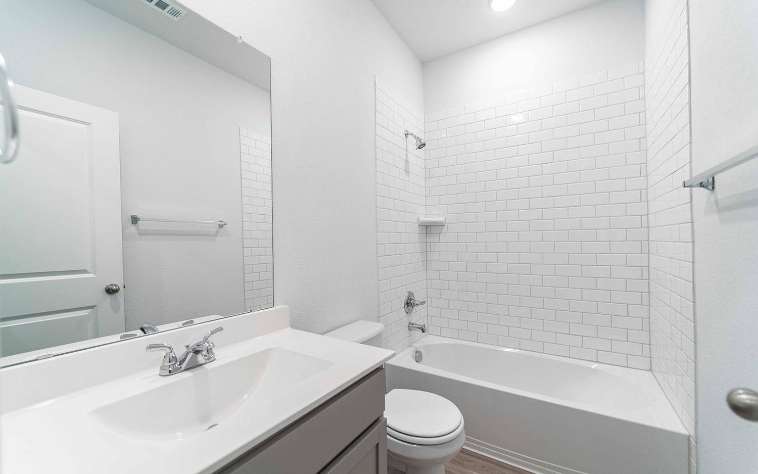 500 Municipal Dr #402 photo 12