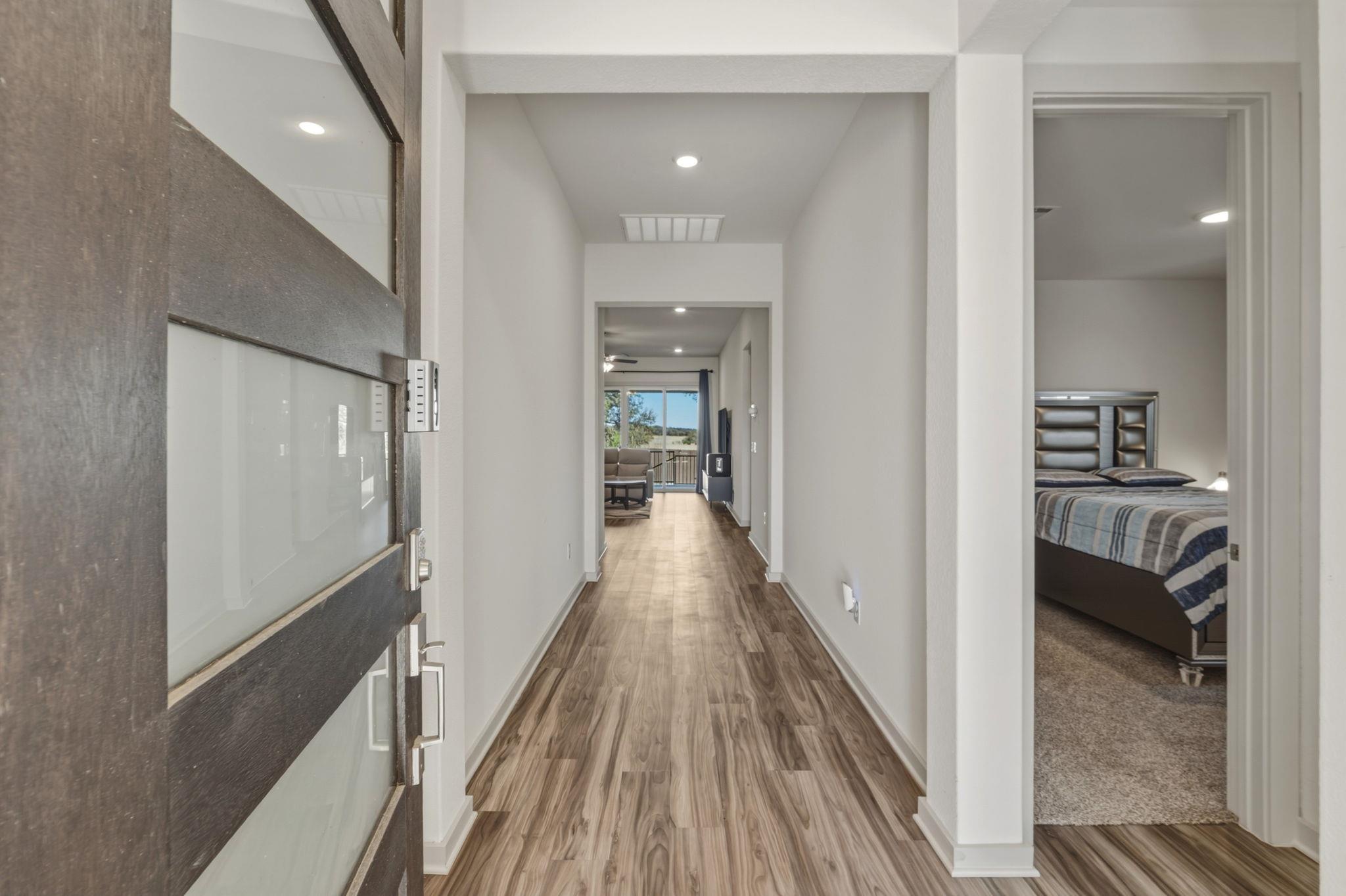 1640  Flying Horseshoe Bnd, photo 2