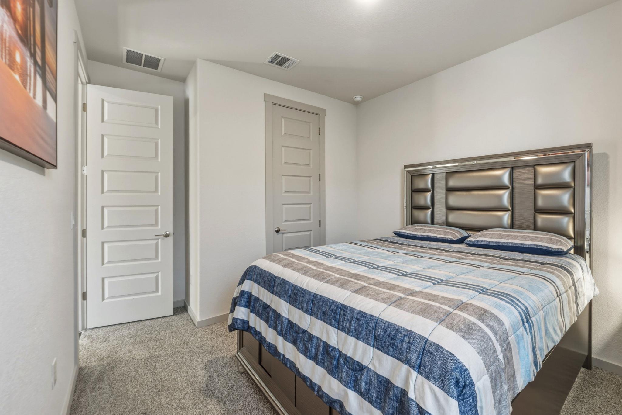 1640  Flying Horseshoe Bnd, photo 4