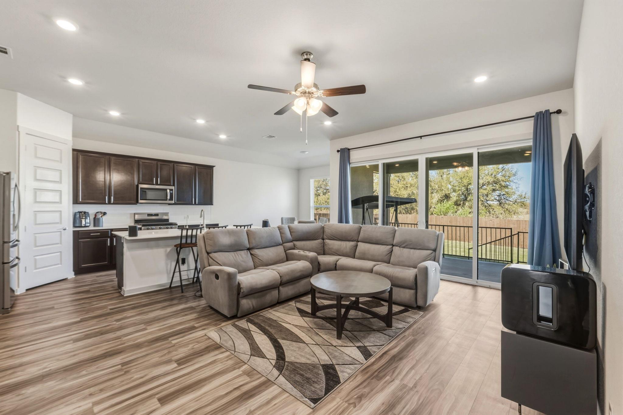 1640  Flying Horseshoe Bnd, photo 5